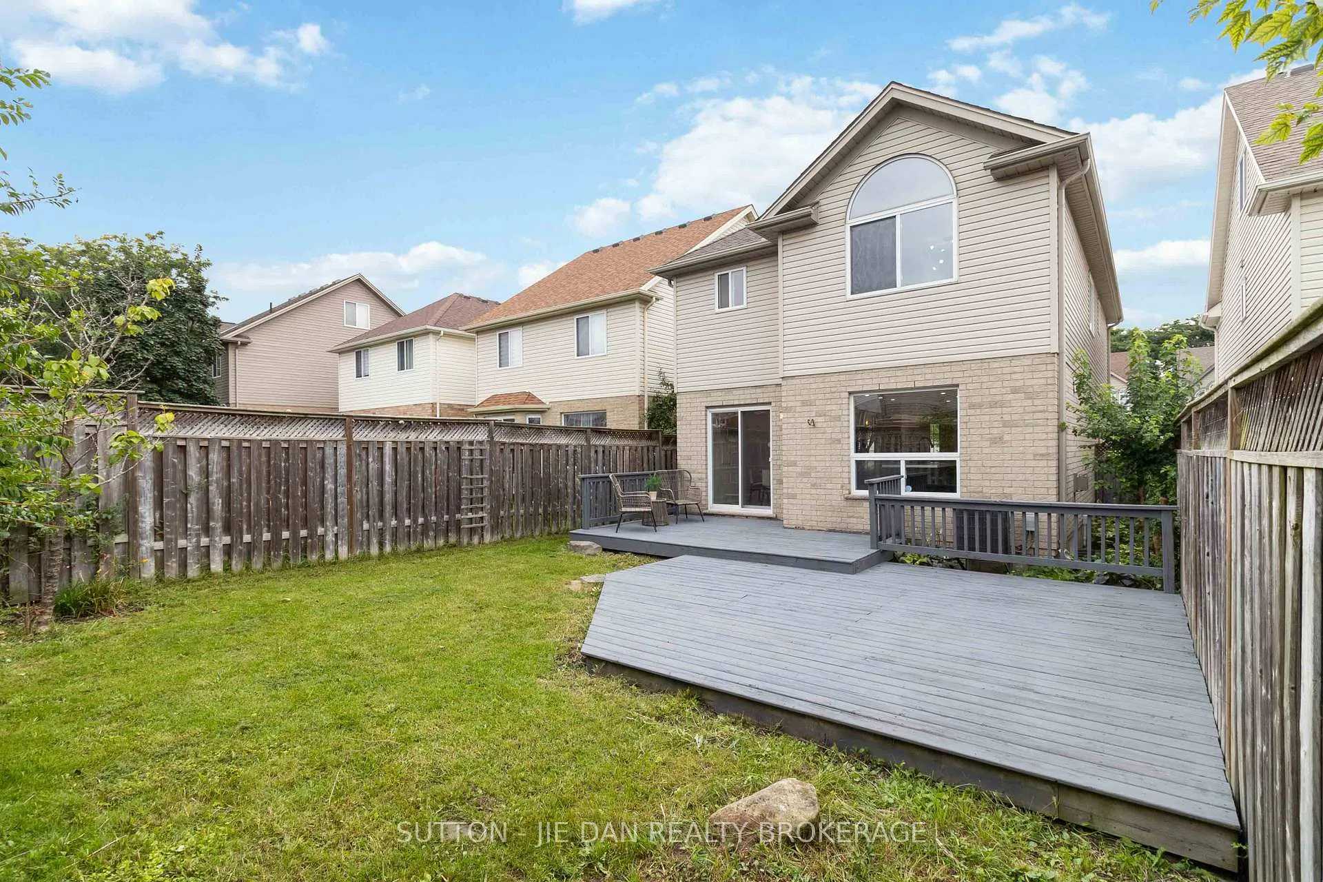 Photo 35 of 989 Mapleridge Street, London, North M — HOMEH