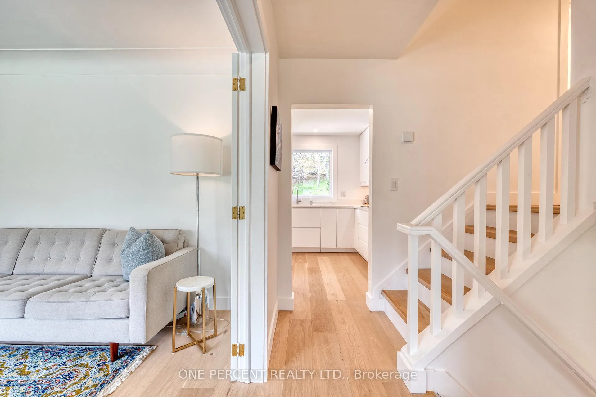 Photo 6 of 187 Woodview Crescent, Hamilton, Ancaster — HOMEH