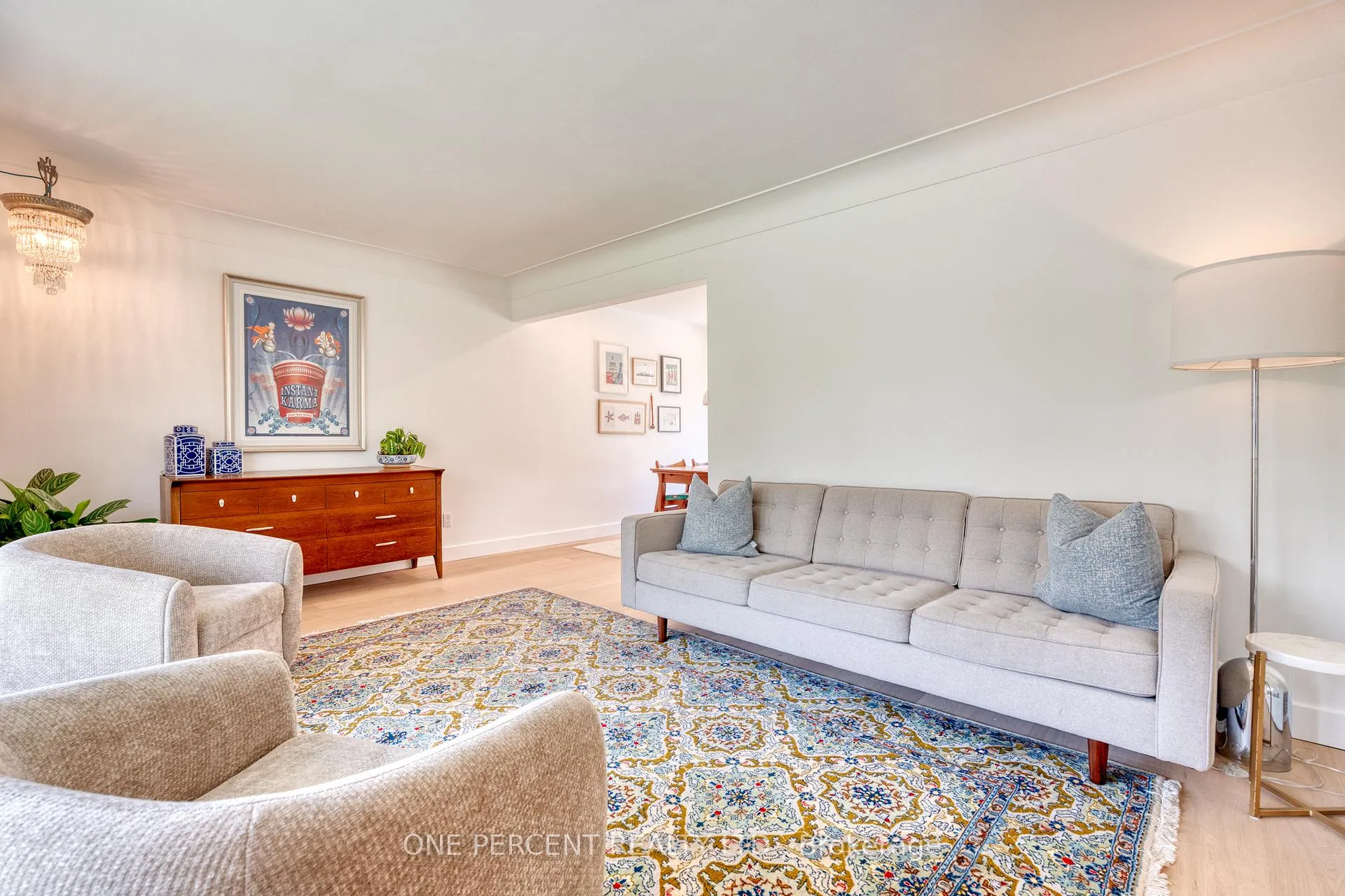 Photo 9 of 187 Woodview Crescent, Hamilton, Ancaster — HOMEH