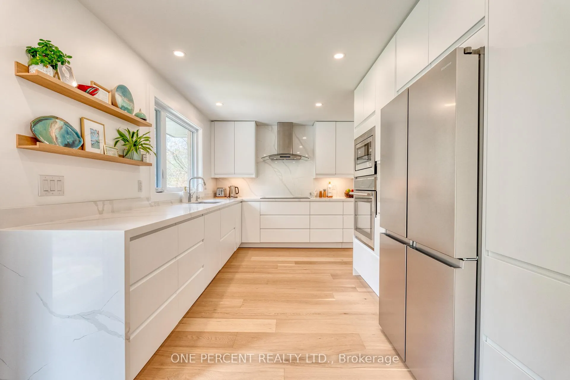 Photo 17 of 187 Woodview Crescent, Hamilton, Ancaster — HOMEH