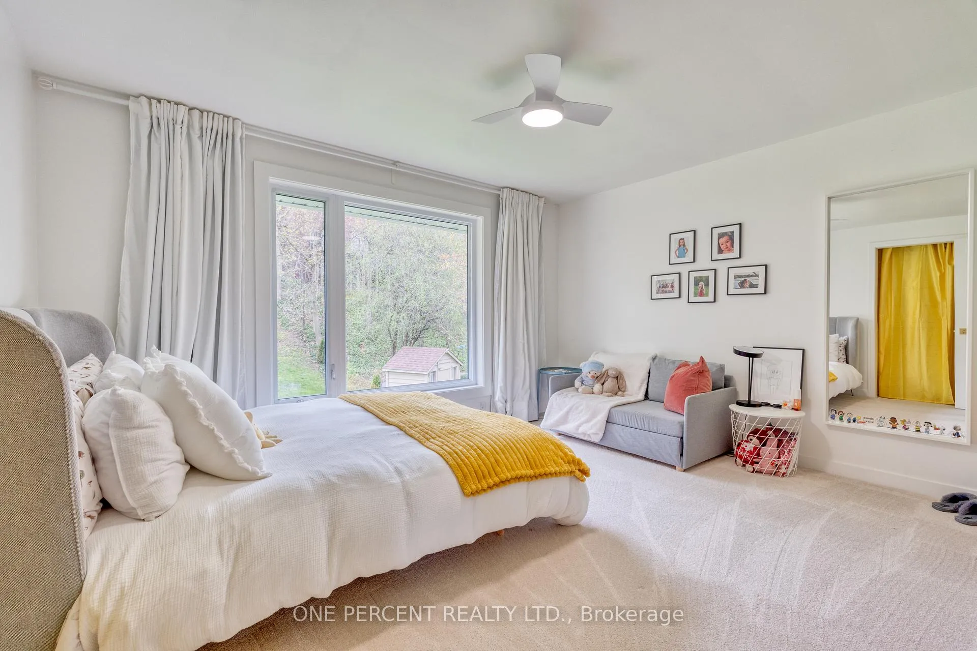 Photo 26 of 187 Woodview Crescent, Hamilton, Ancaster — HOMEH