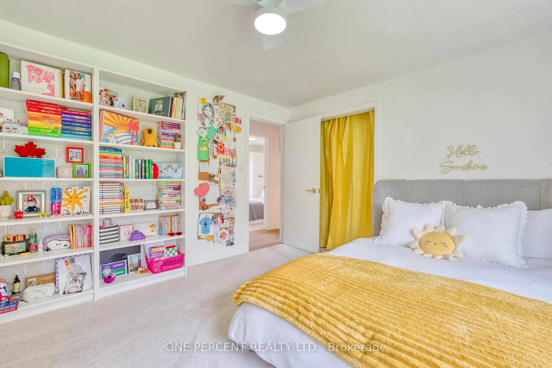Photo 27 of 187 Woodview Crescent, Hamilton, Ancaster — HOMEH