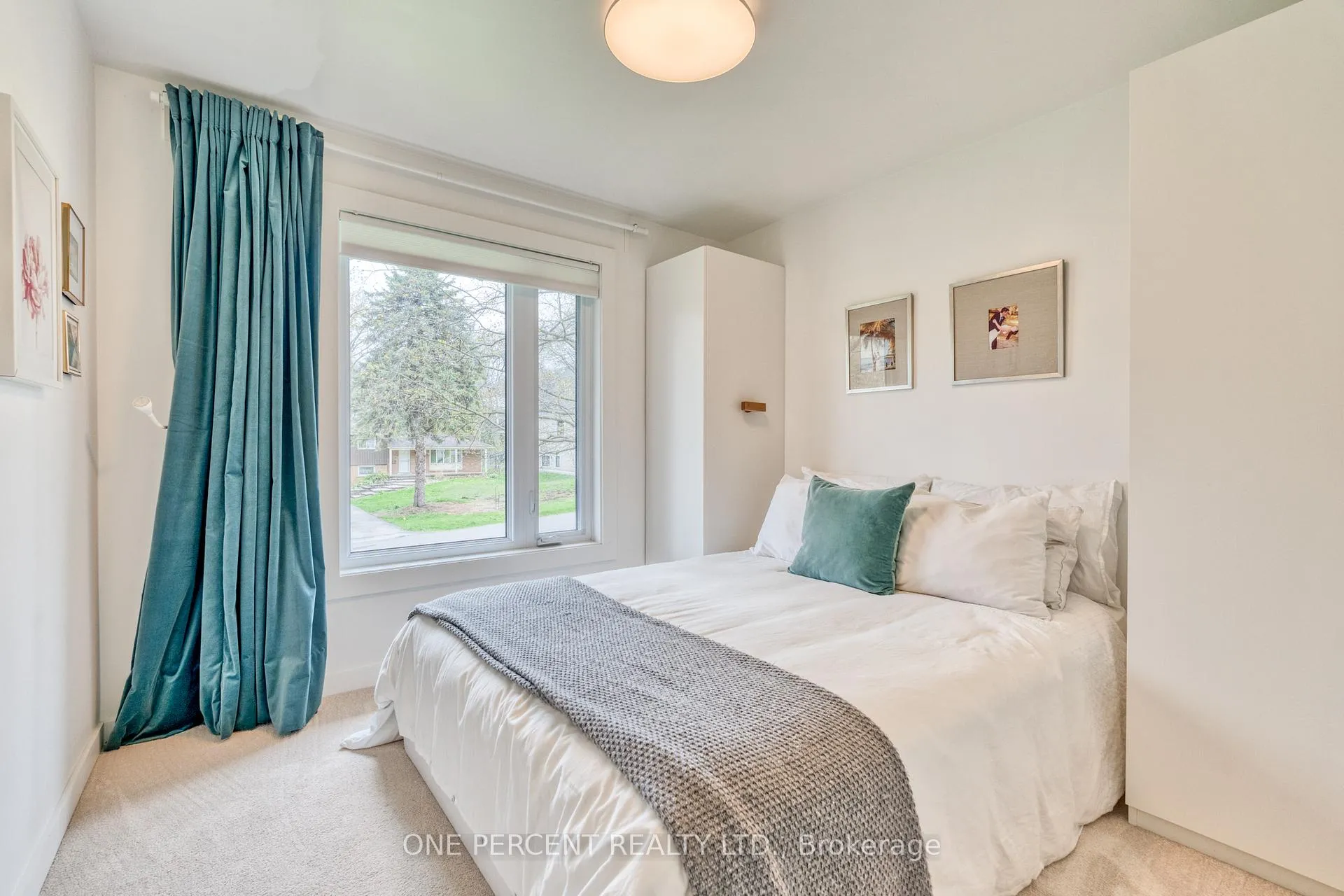 Photo 29 of 187 Woodview Crescent, Hamilton, Ancaster — HOMEH