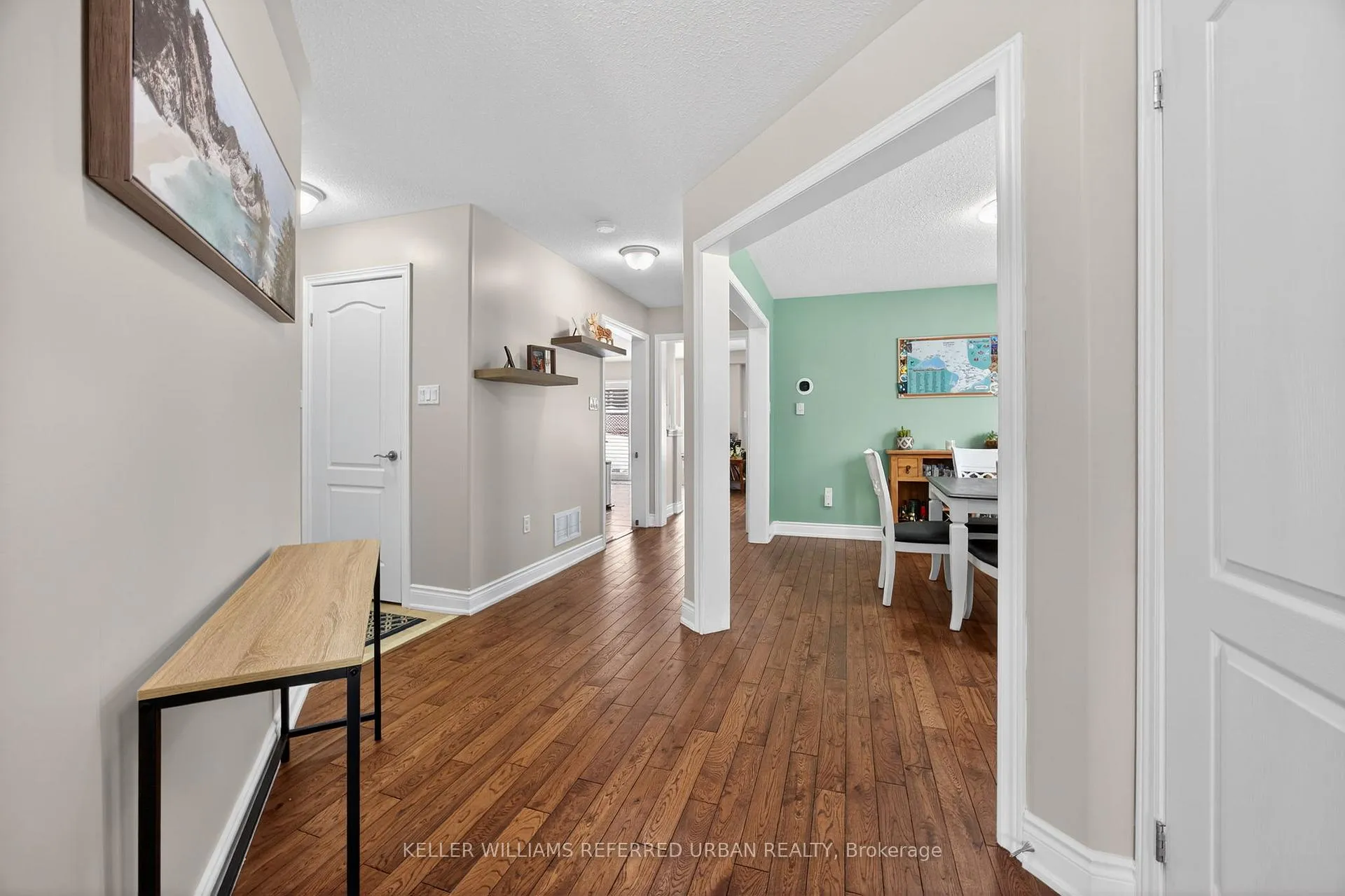 Photo 6 of 3068 Emperor Drive, Orillia — HOMEH