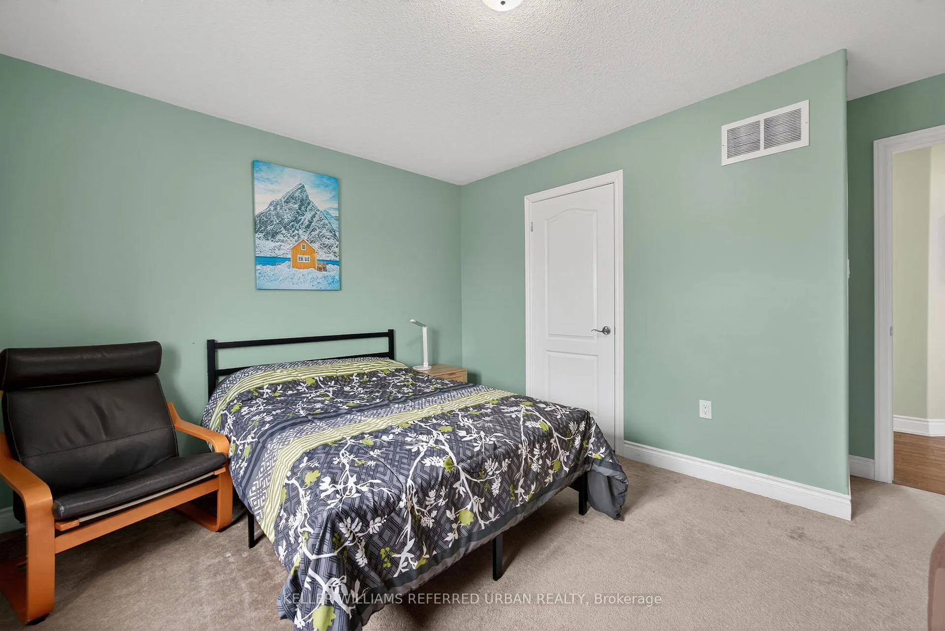 Photo 22 of 3068 Emperor Drive, Orillia — HOMEH