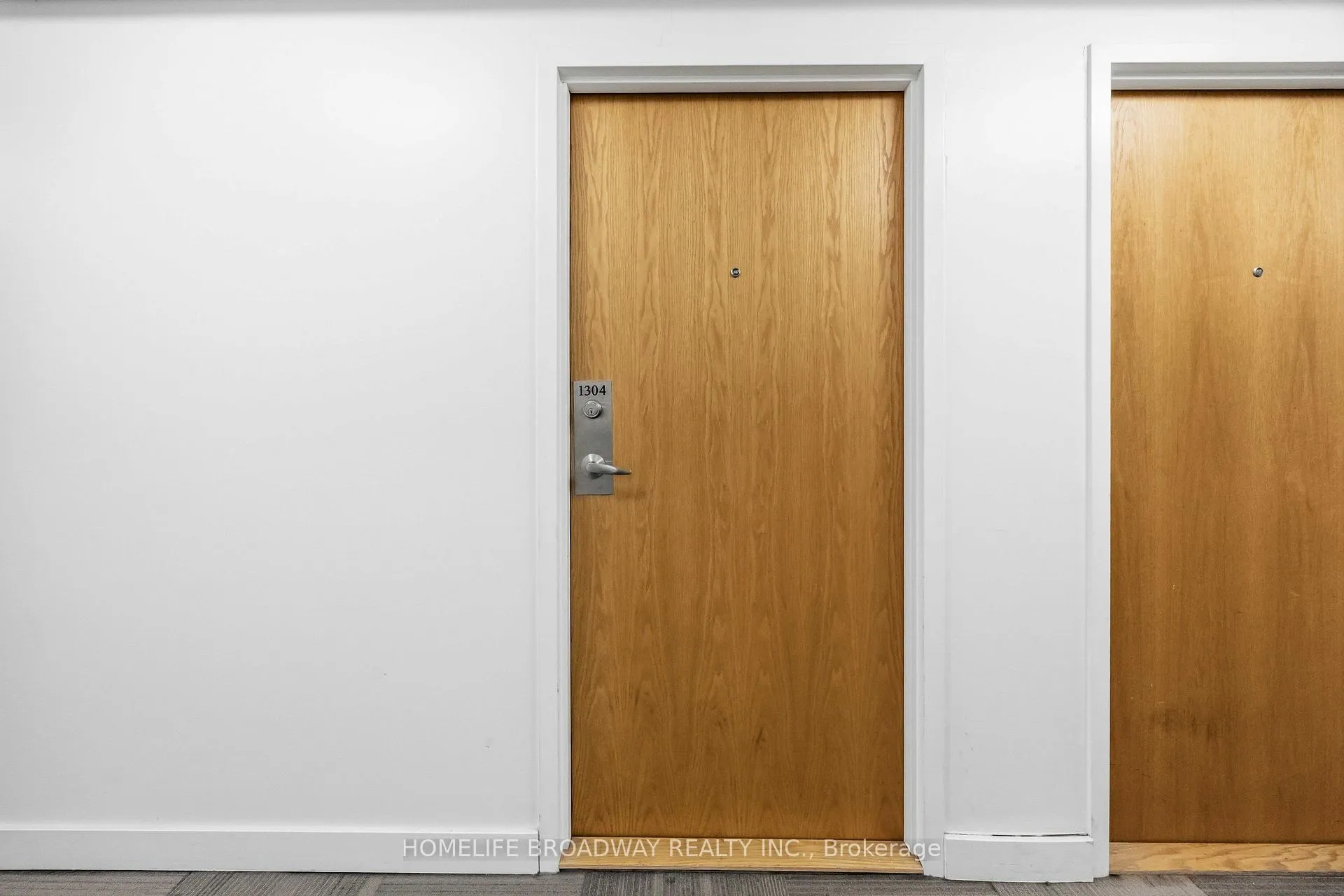 Photo 3 of Unit 1304, 20 Joe Shuster Way, Toronto, South Parkdale — HOMEH