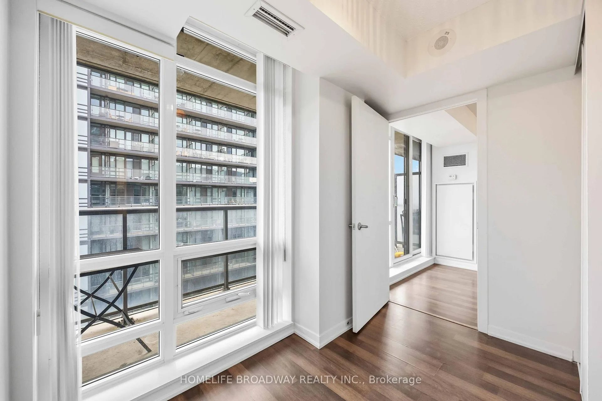 Photo 18 of Unit 1304, 20 Joe Shuster Way, Toronto, South Parkdale — HOMEH