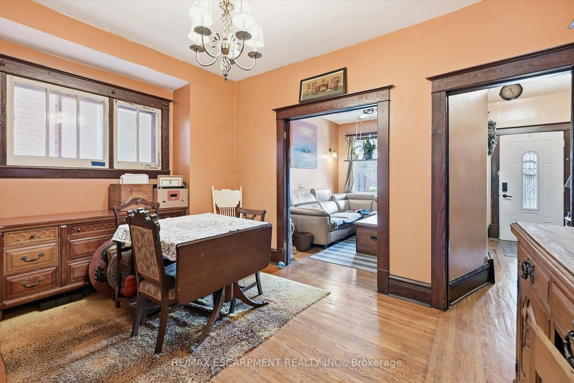 Photo 7 of 260 Balmoral Avenue, Hamilton, Crown Point — HOMEH