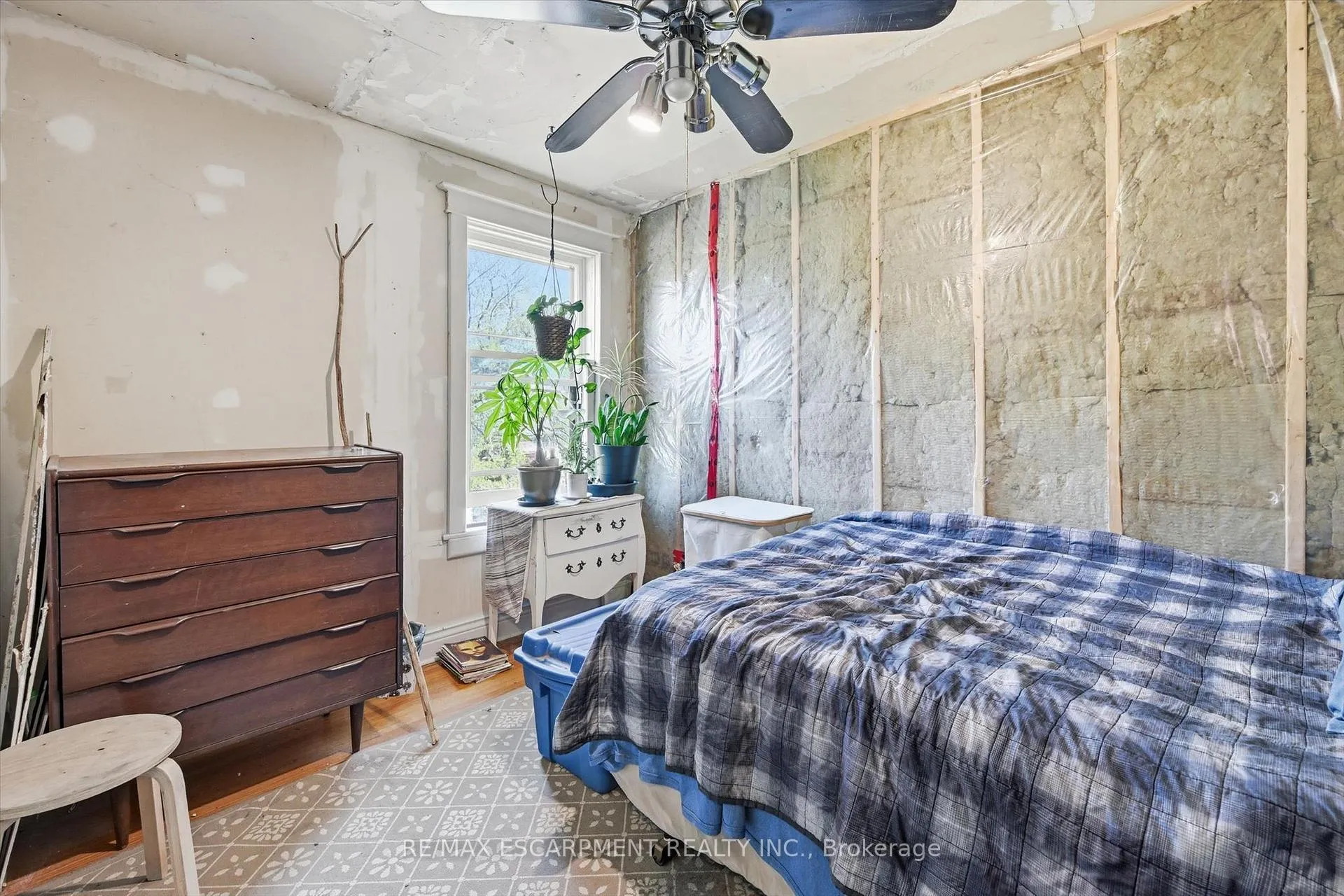 Photo 18 of 260 Balmoral Avenue, Hamilton, Crown Point — HOMEH