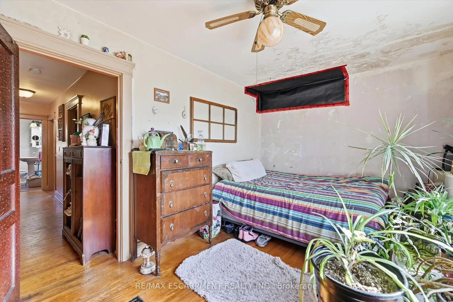 Photo 21 of 260 Balmoral Avenue, Hamilton, Crown Point — HOMEH