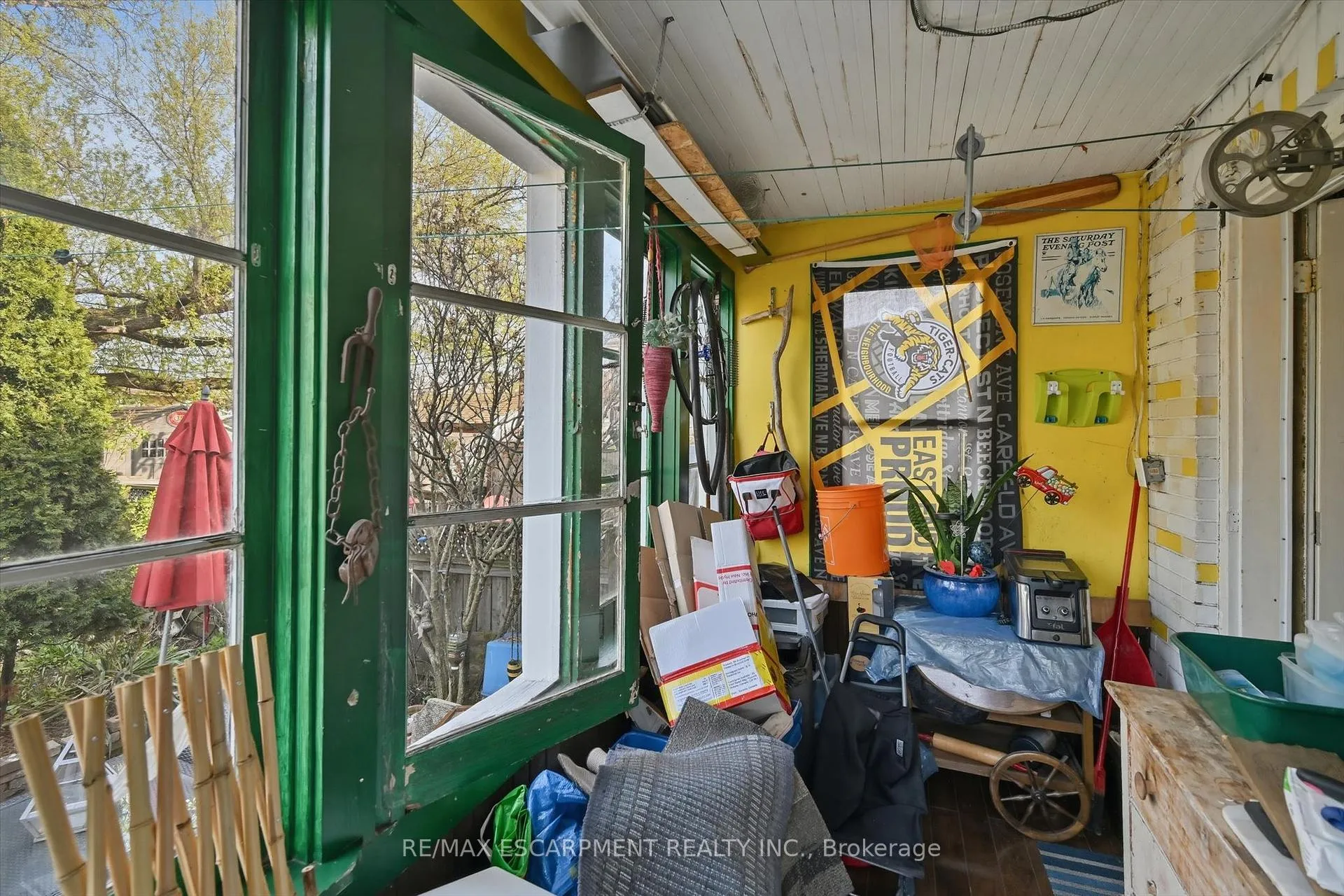 Photo 24 of 260 Balmoral Avenue, Hamilton, Crown Point — HOMEH