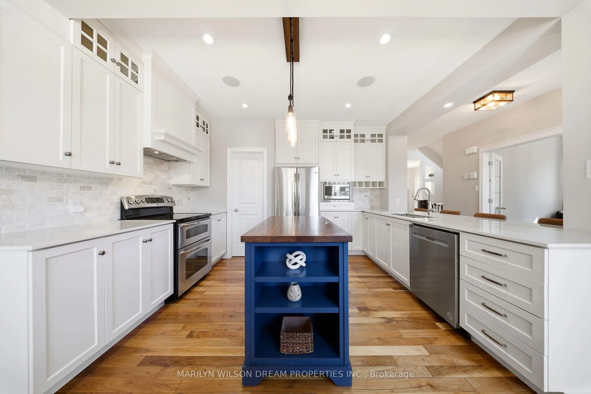 Photo 13 of 146 Tapadero Avenue, Ottawa, Kanata - Emerald Meadows/Trailwest — HOMEH