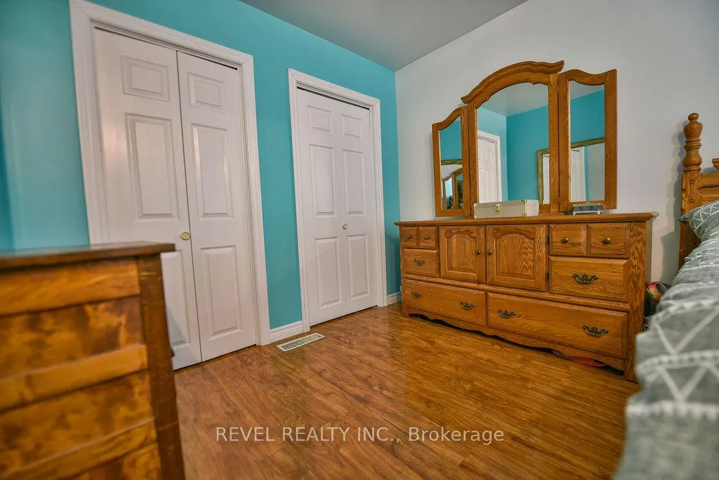 Photo 18 of 379 Cedar Street N, Timmins, TNE - Central — HOMEH