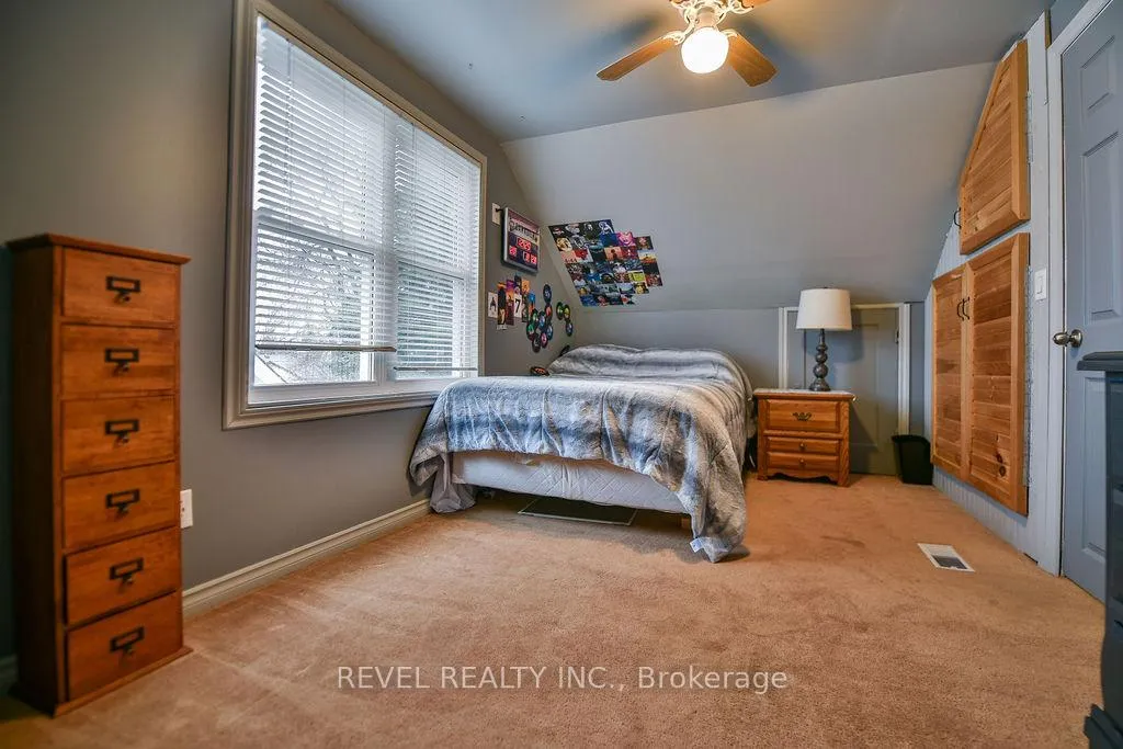 Photo 24 of 379 Cedar Street N, Timmins, TNE - Central — HOMEH