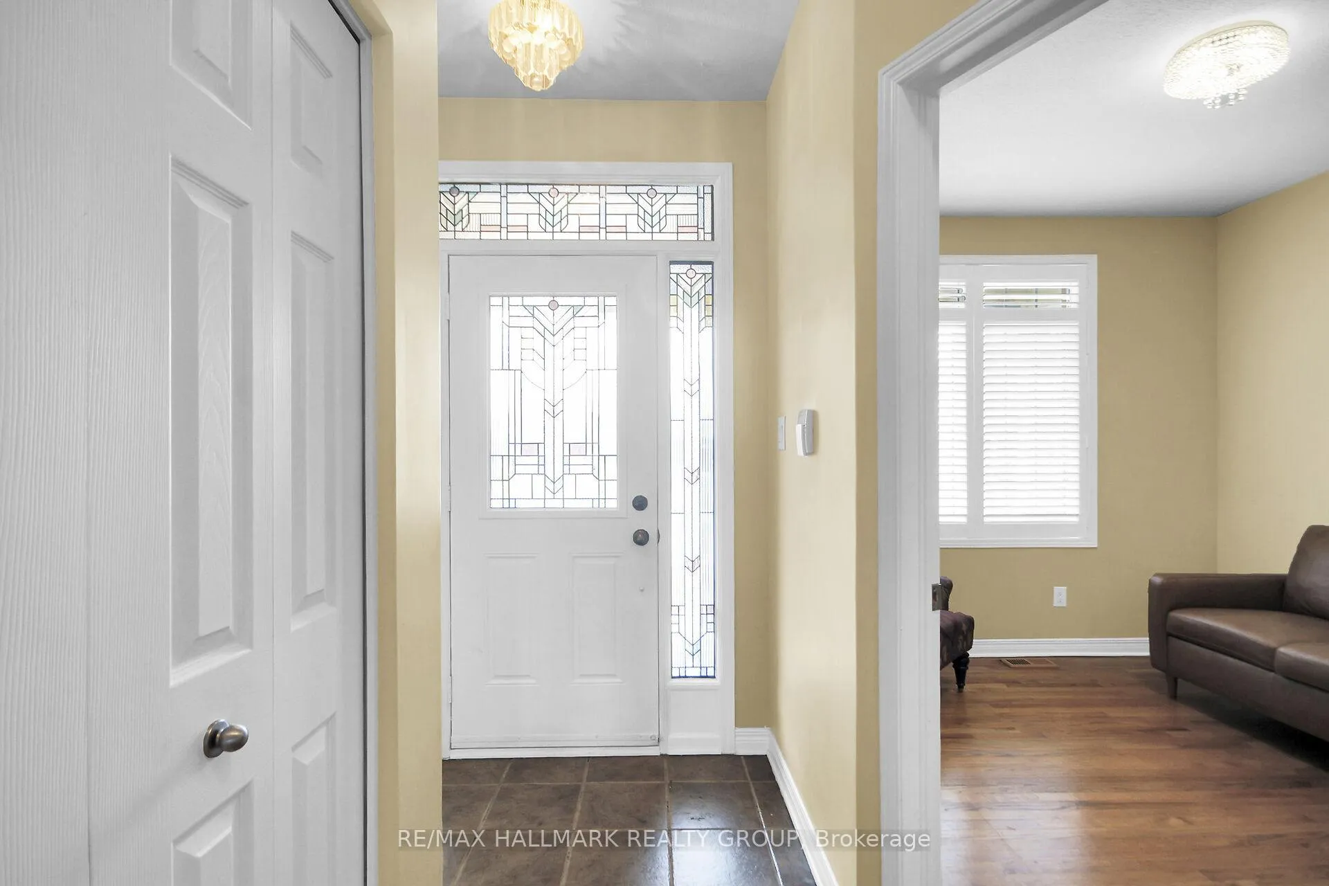 Photo 5 of 166 Lamplighters Drive, Ottawa, Barrhaven - Cedargrove/Fraserdale — HOMEH