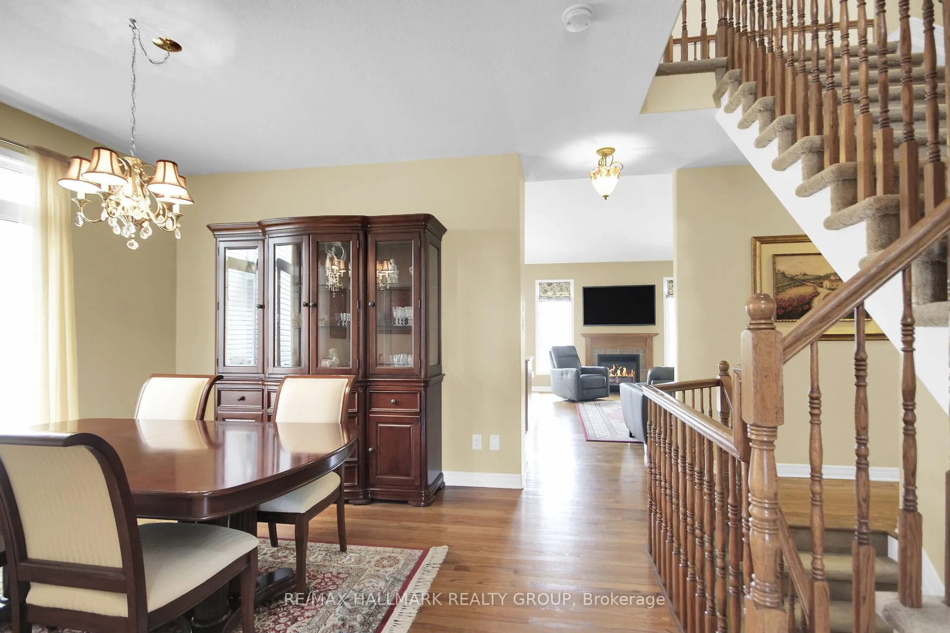 Photo 10 of 166 Lamplighters Drive, Ottawa, Barrhaven - Cedargrove/Fraserdale — HOMEH