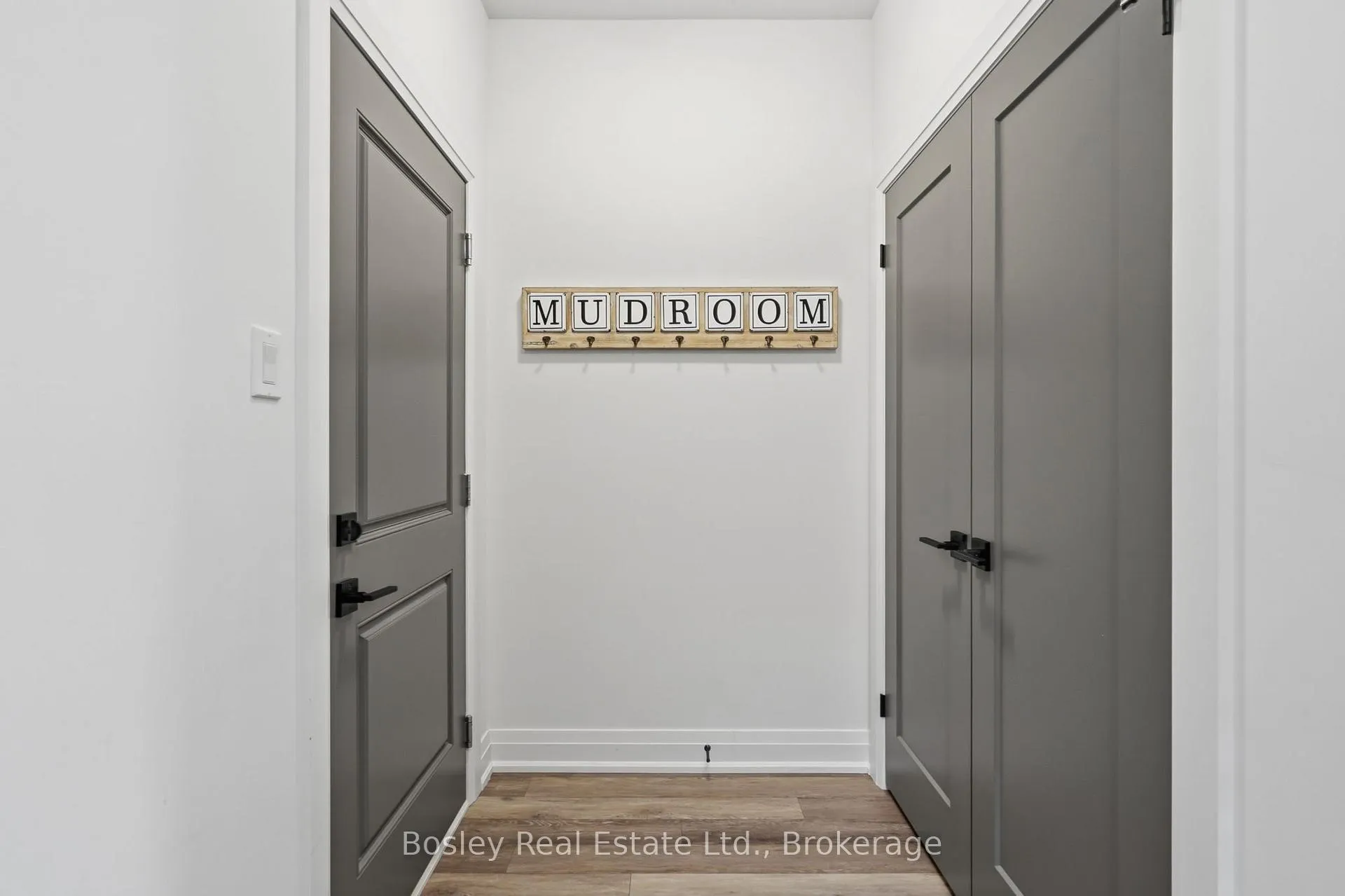 Photo 14 of 100 Mclean Avenue, Collingwood — HOMEH