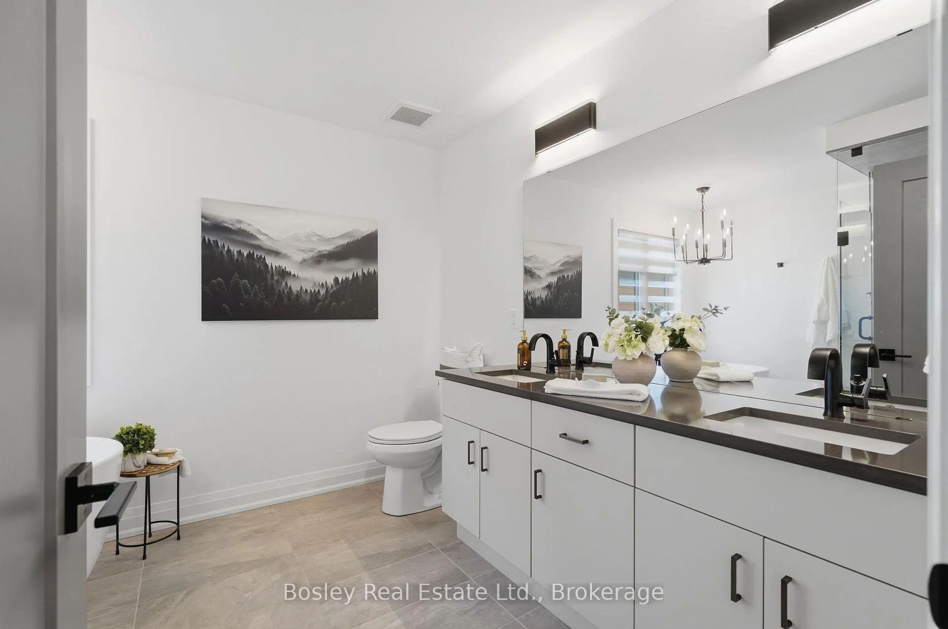Photo 19 of 100 Mclean Avenue, Collingwood — HOMEH