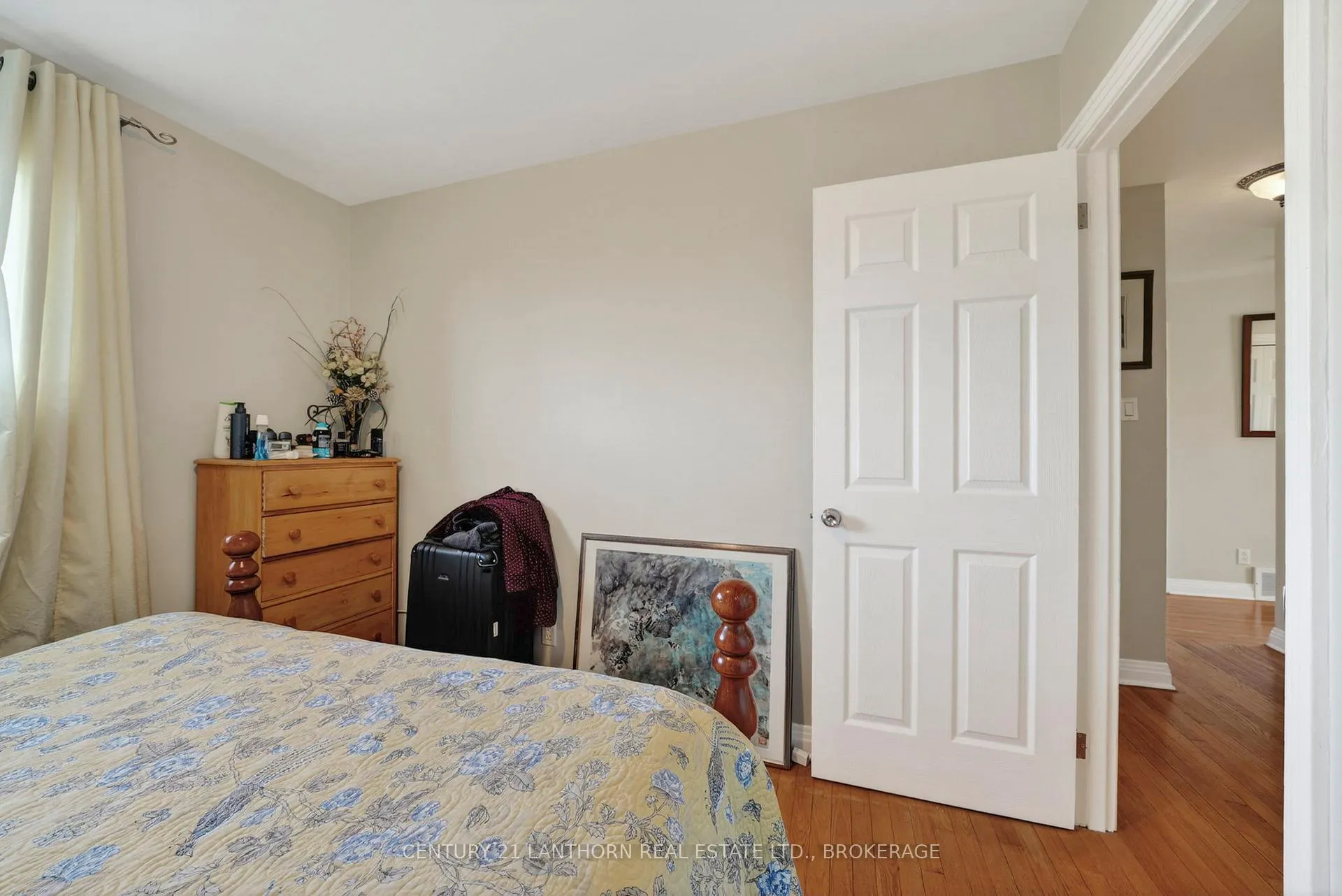 Photo 20 of 417 Beach Avenue, Cornwall — HOMEH