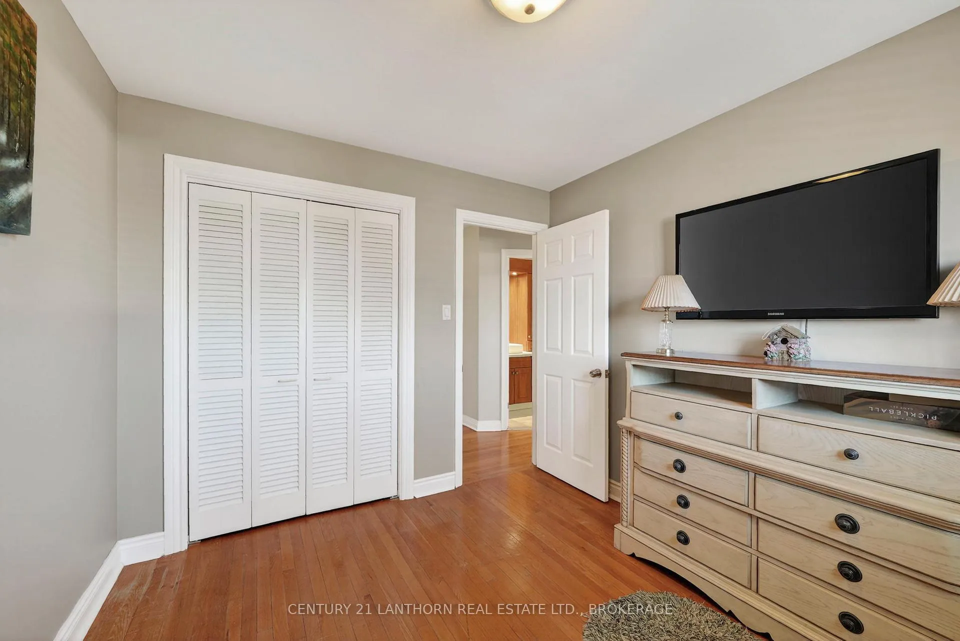 Photo 23 of 417 Beach Avenue, Cornwall — HOMEH