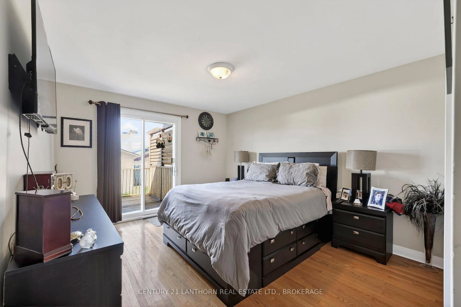 Photo 24 of 417 Beach Avenue, Cornwall — HOMEH