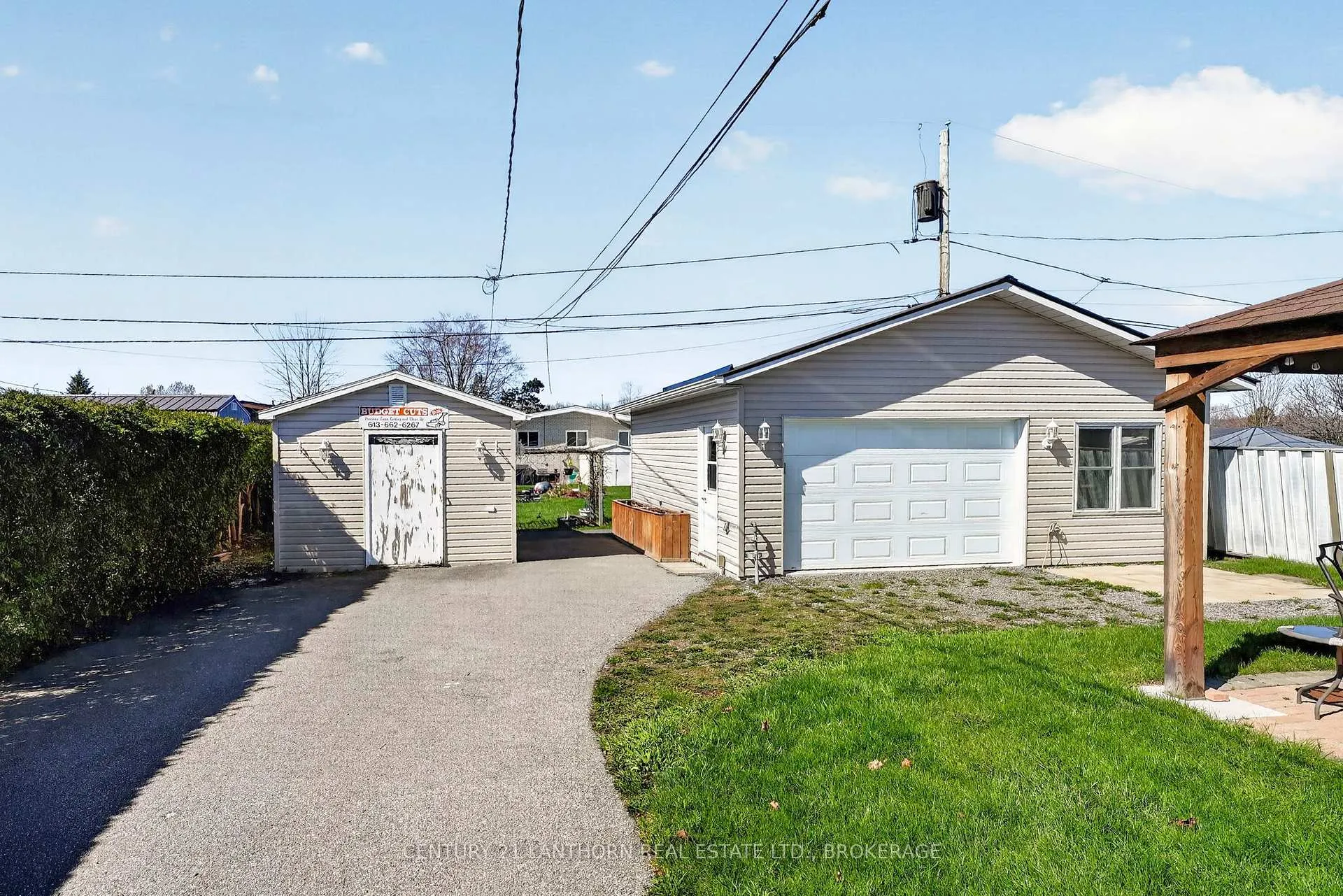 Photo 38 of 417 Beach Avenue, Cornwall — HOMEH