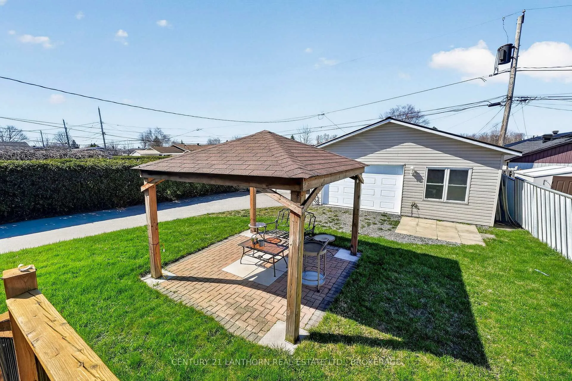 Photo 44 of 417 Beach Avenue, Cornwall — HOMEH