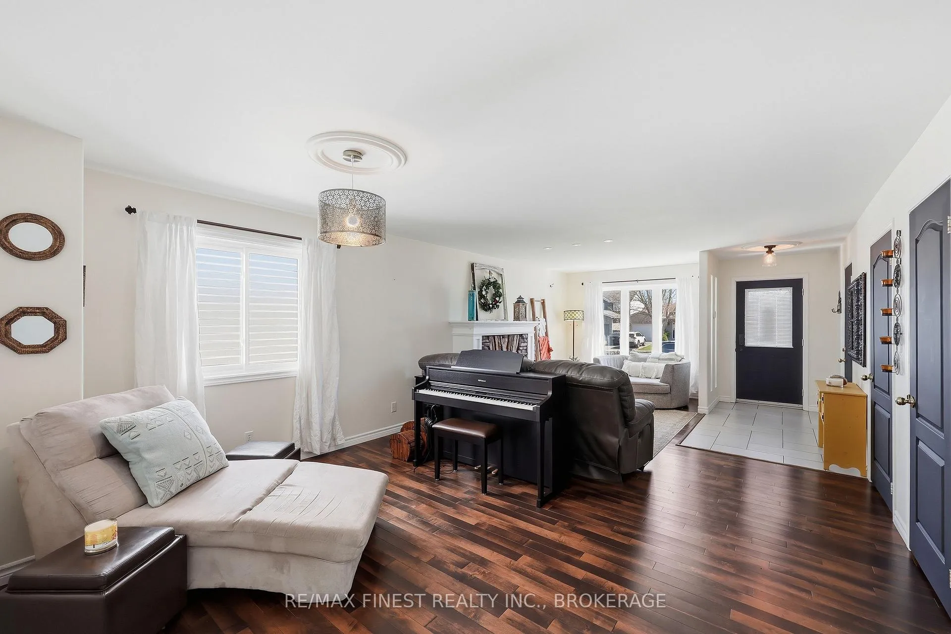 Photo 13 of 1312 Fisher Crescent, Kingston, City Southwest — HOMEH