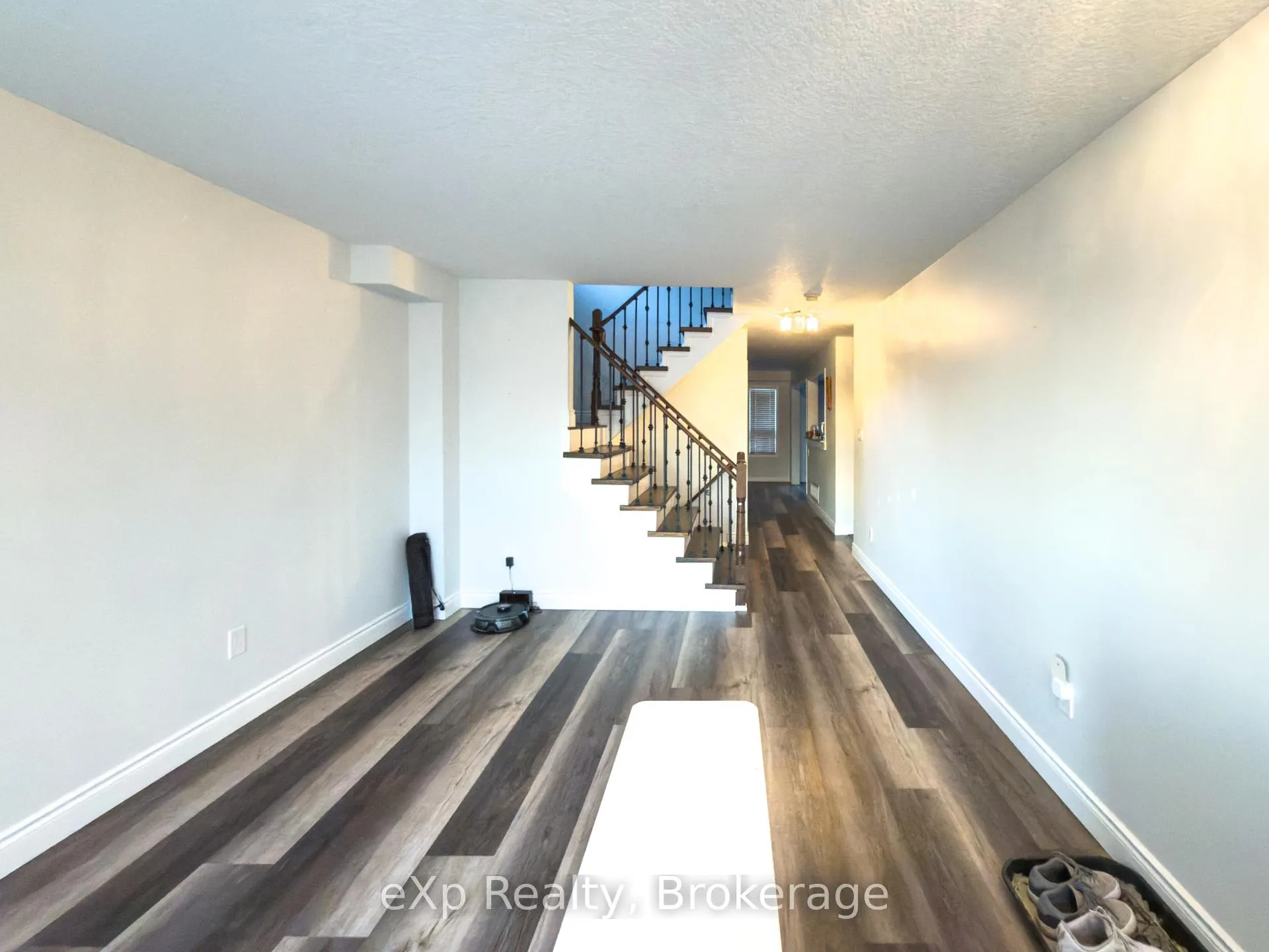 Photo 15 of 12 Griffiths Avenue, Cambridge, Little's Corners — HOMEH