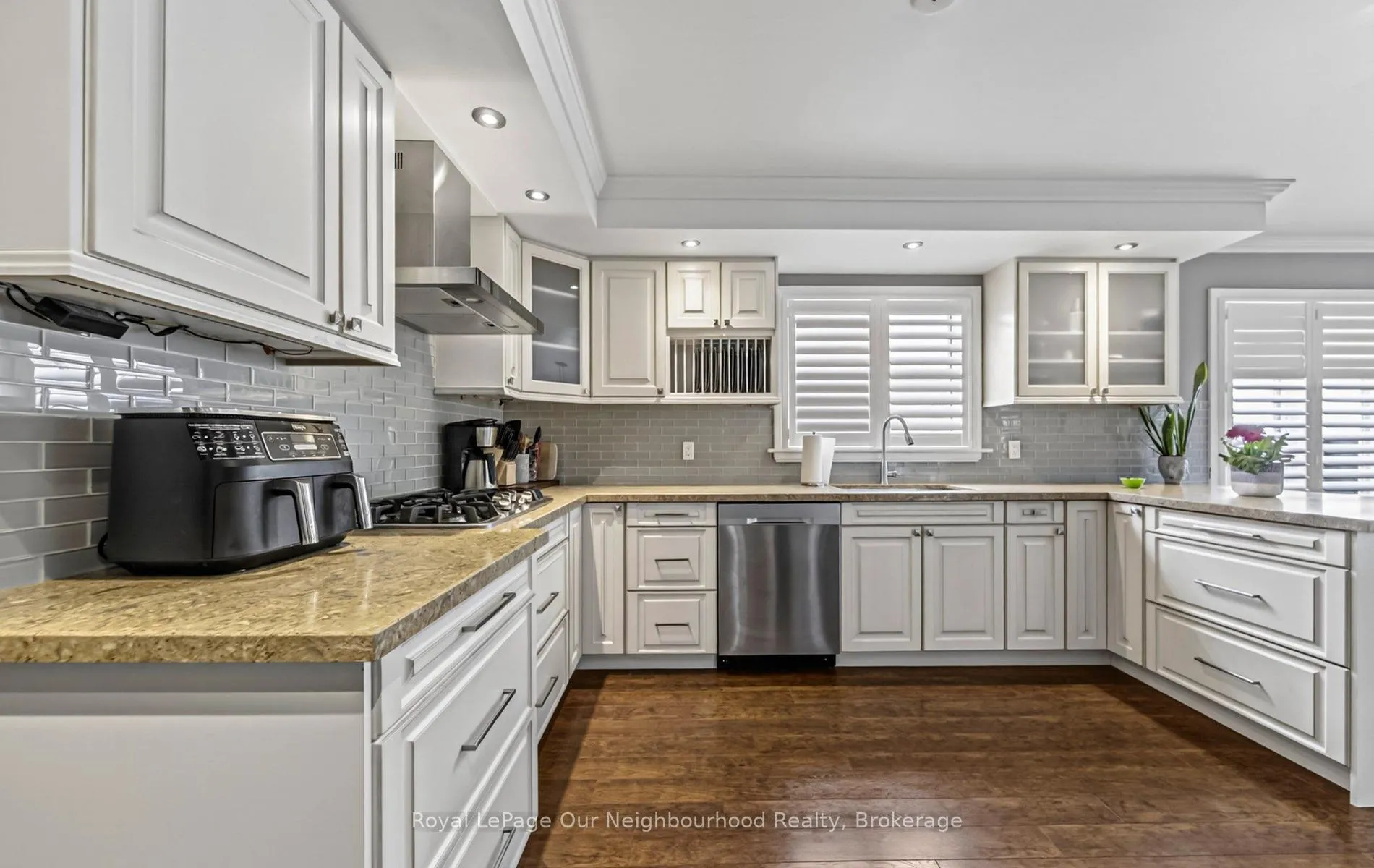 Photo 9 of 1510 Nash Road, Clarington, Courtice — HOMEH