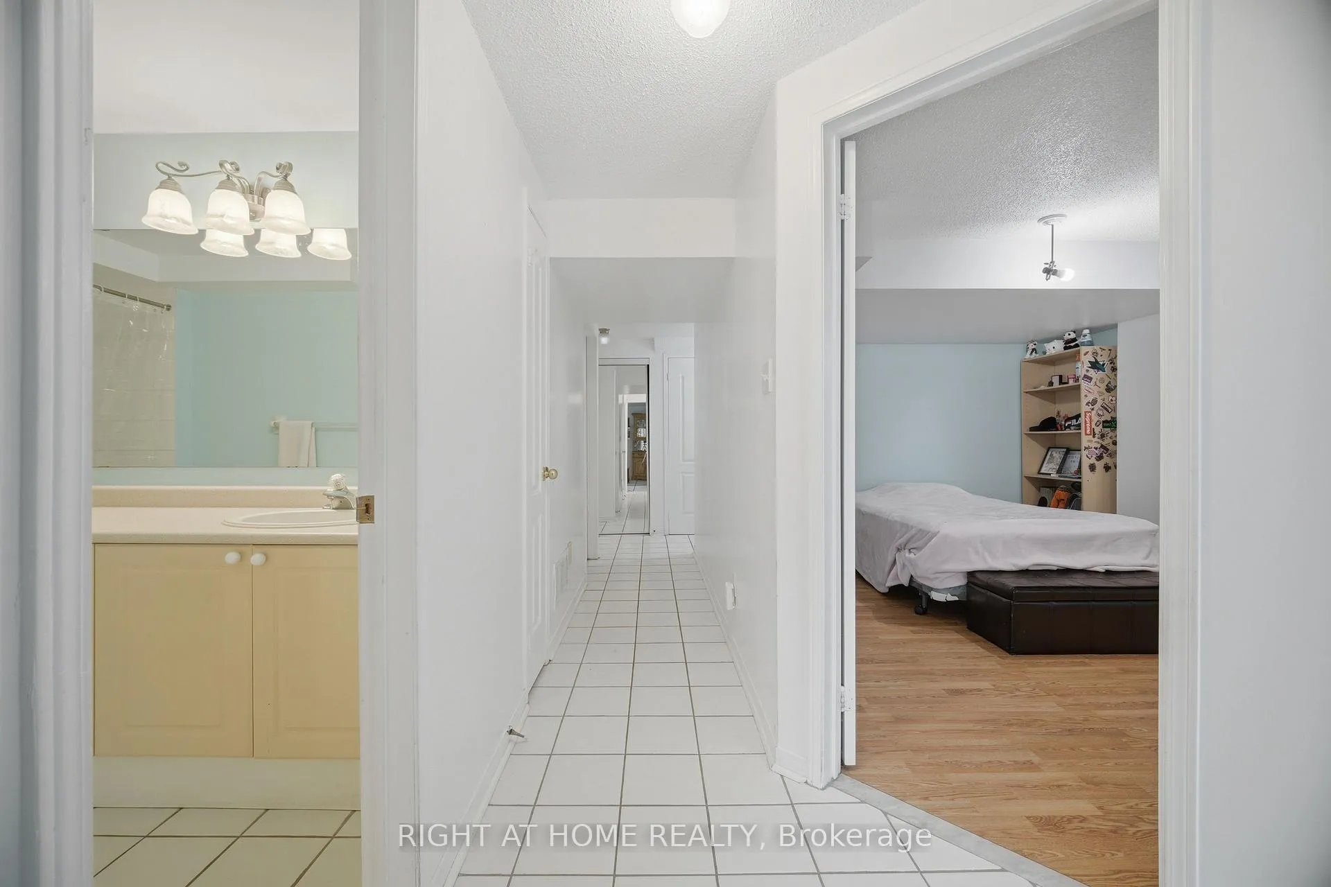 Photo 29 of 6113 Maple Gate Circle, Mississauga, Lisgar — HOMEH
