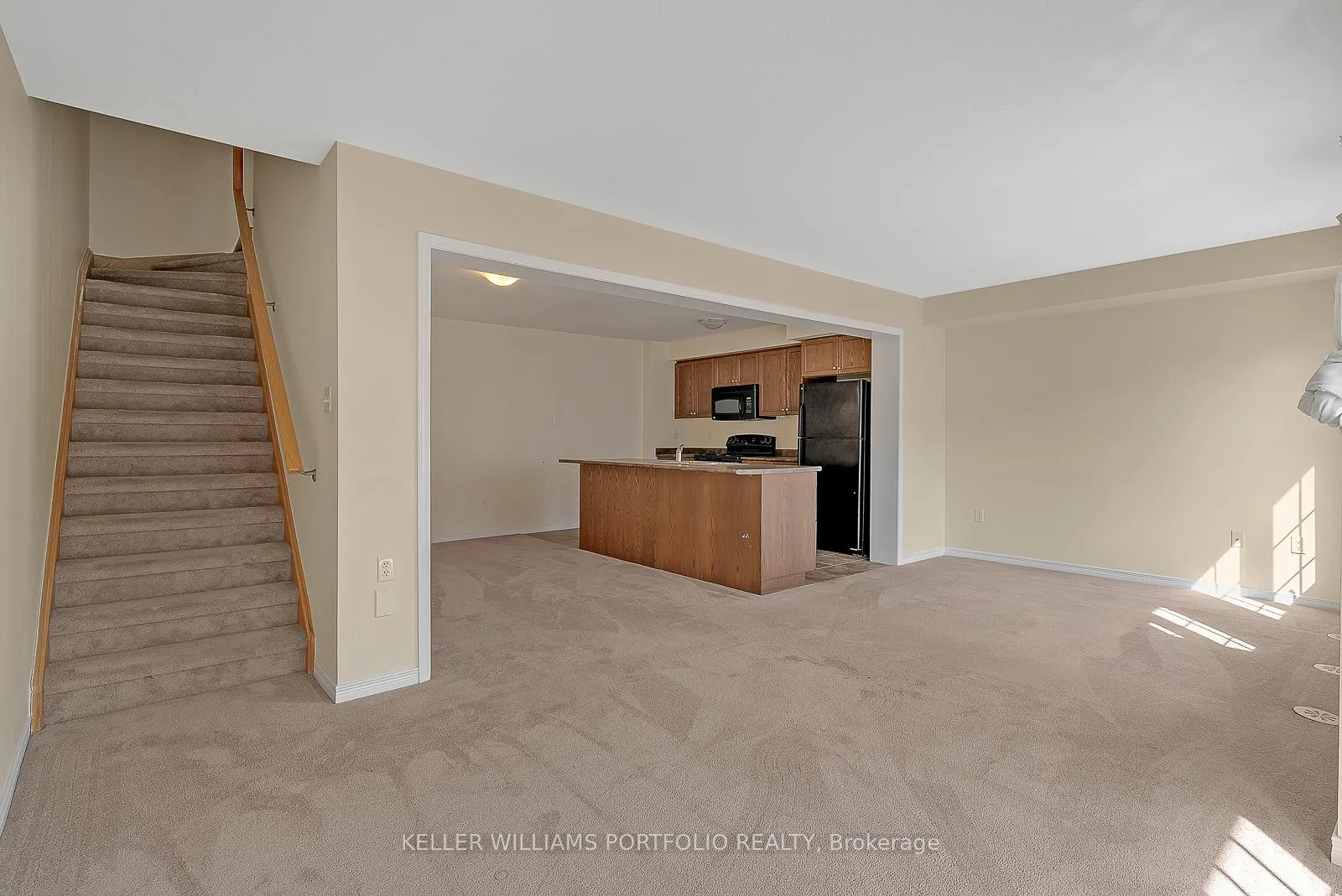 Photo 12 of Unit 42, 7 Sirente Drive, Hamilton, Crerar — HOMEH