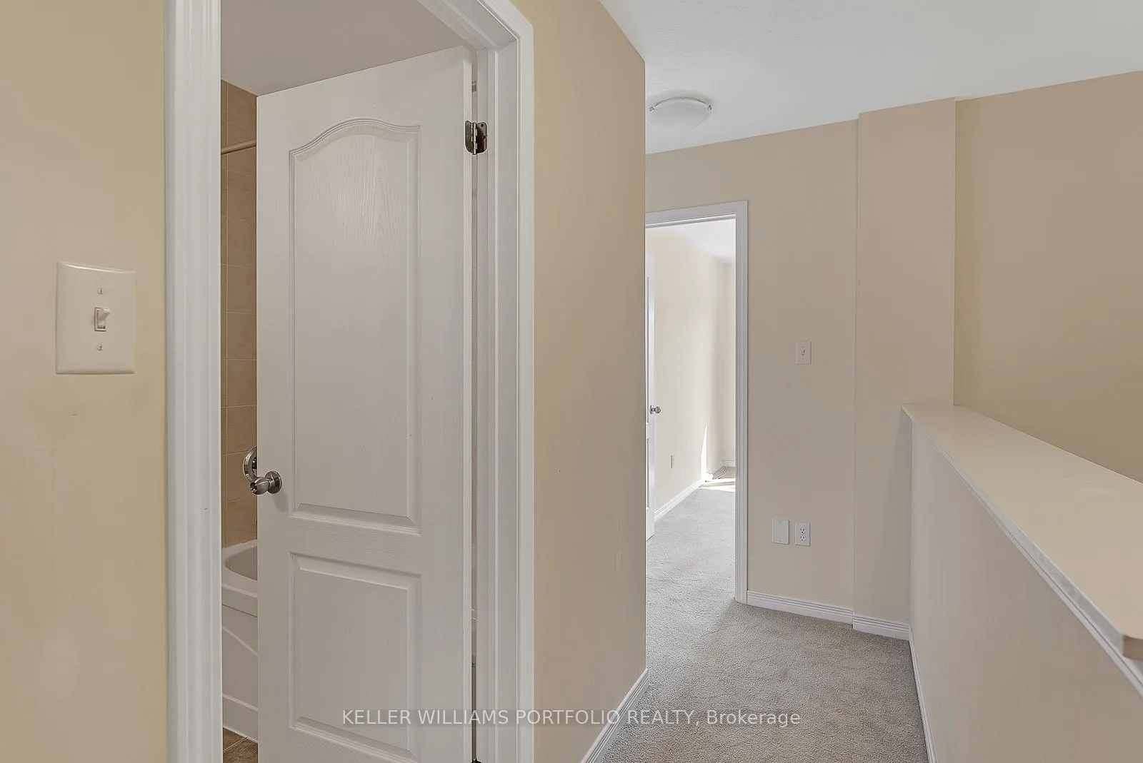 Photo 13 of Unit 42, 7 Sirente Drive, Hamilton, Crerar — HOMEH