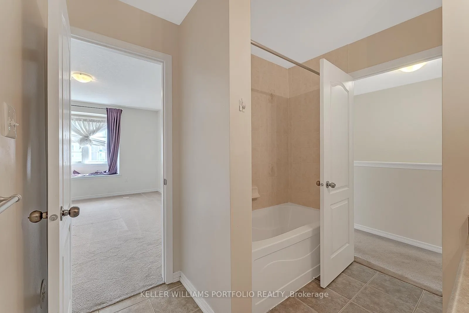 Photo 15 of Unit 42, 7 Sirente Drive, Hamilton, Crerar — HOMEH