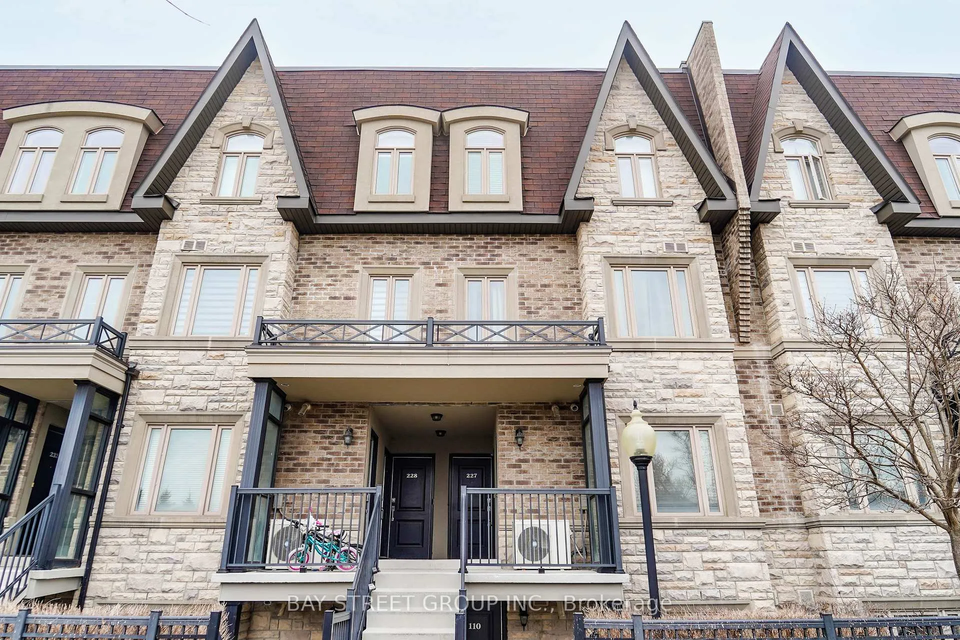 Photo 33 of Unit 227, 320 John Street, Markham, Aileen-Willowbrook — HOMEH