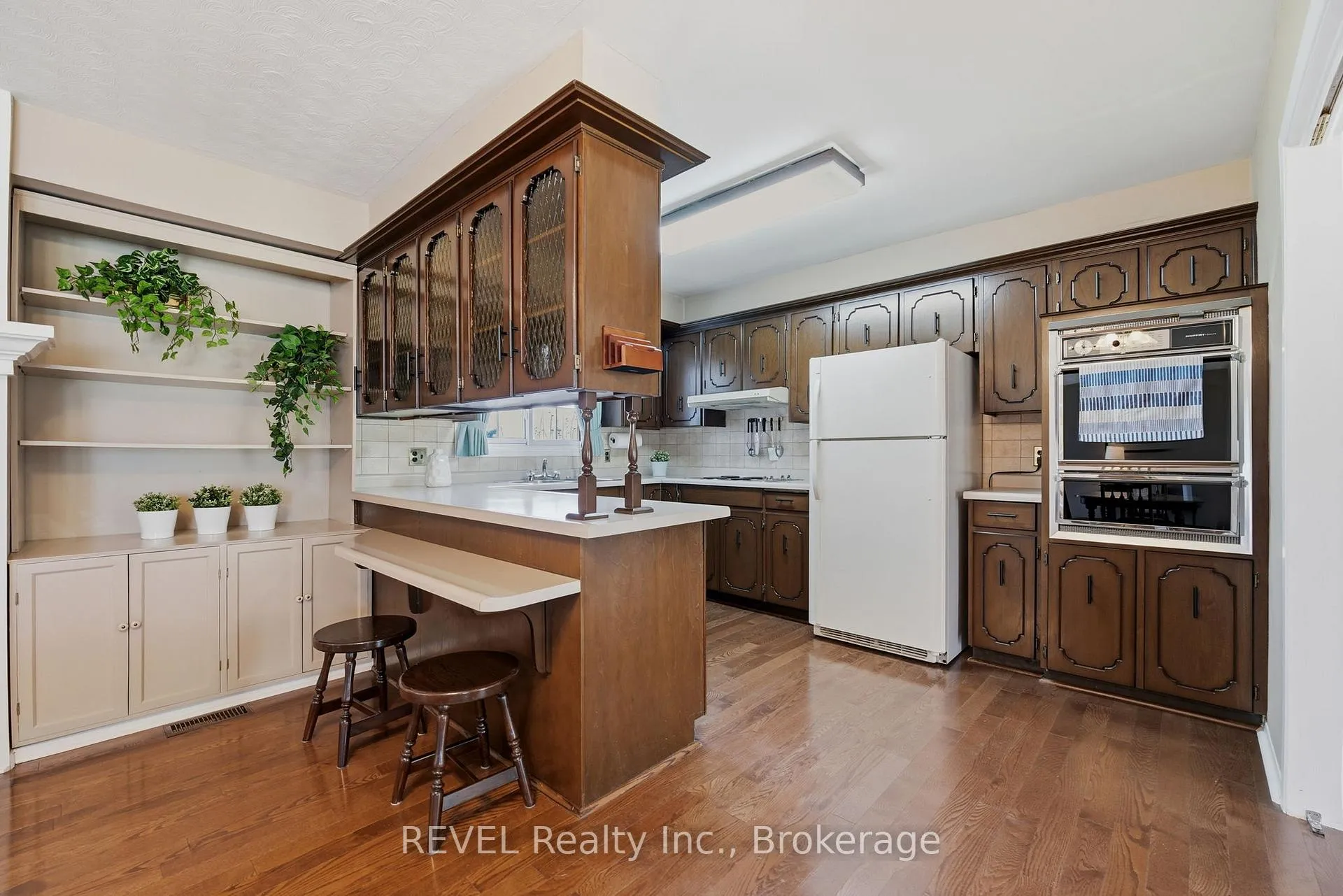 Photo 11 of 69 Darby Road, Welland, Cooks Mills — HOMEH