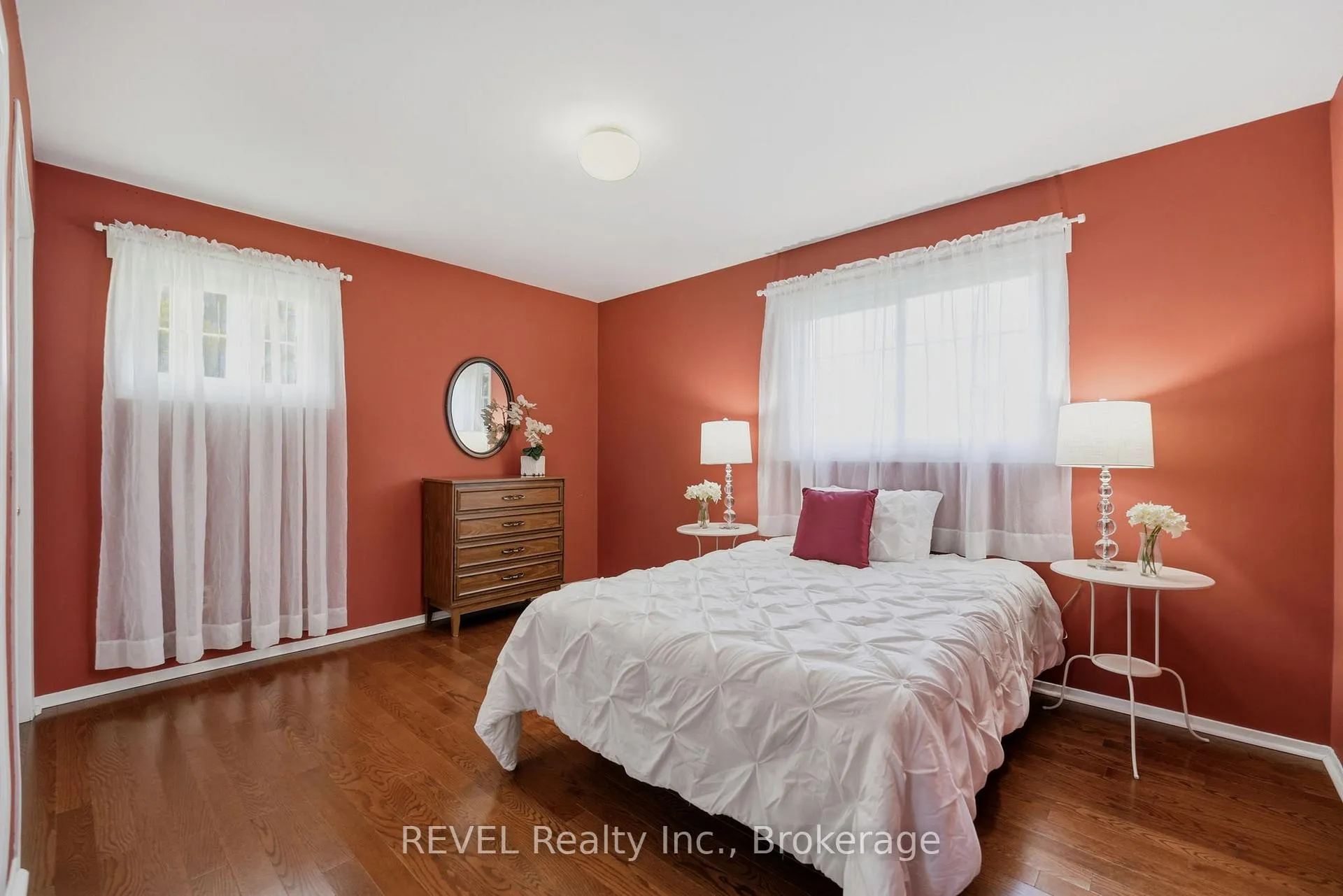 Photo 19 of 69 Darby Road, Welland, Cooks Mills — HOMEH
