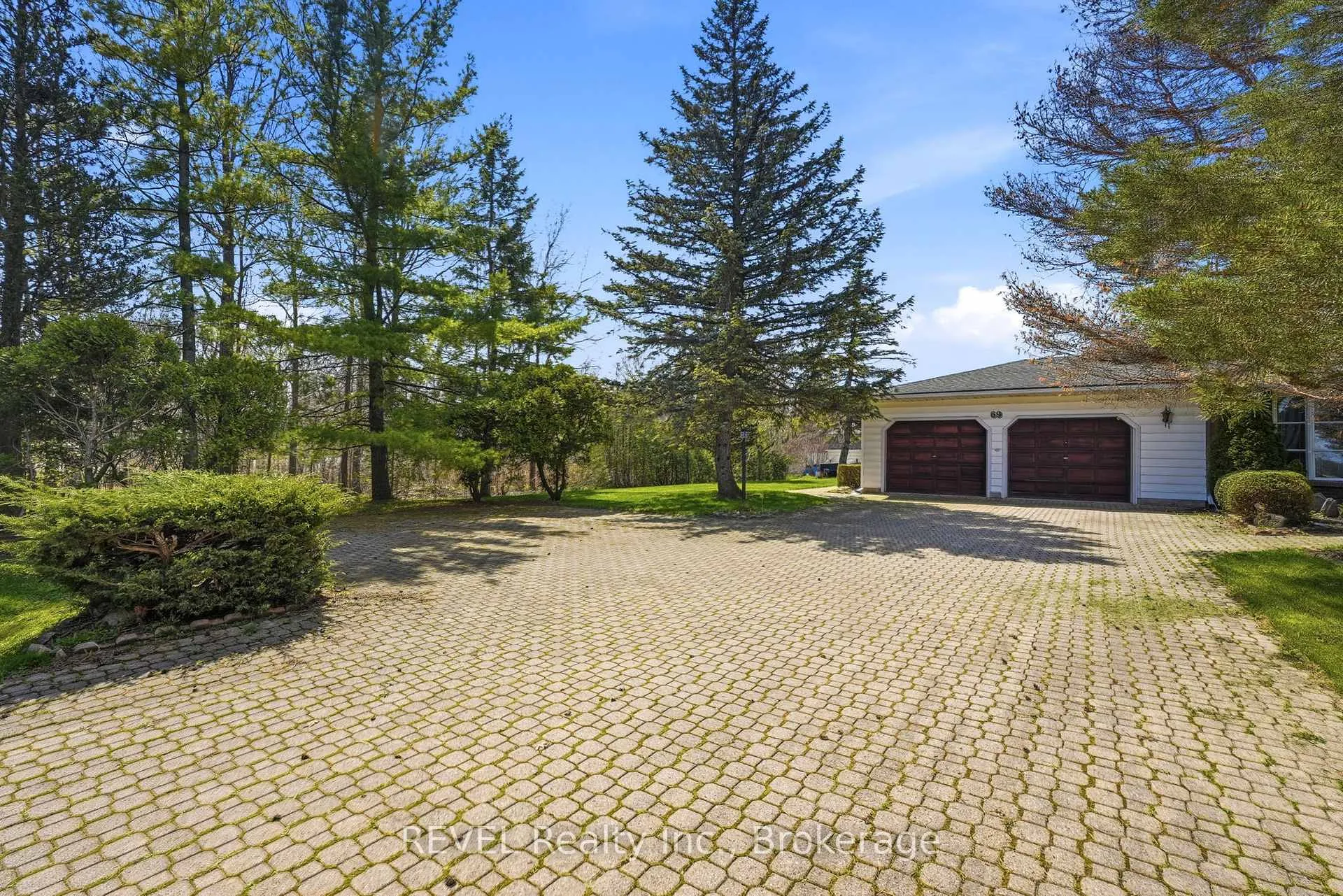 Photo 36 of 69 Darby Road, Welland, Cooks Mills — HOMEH