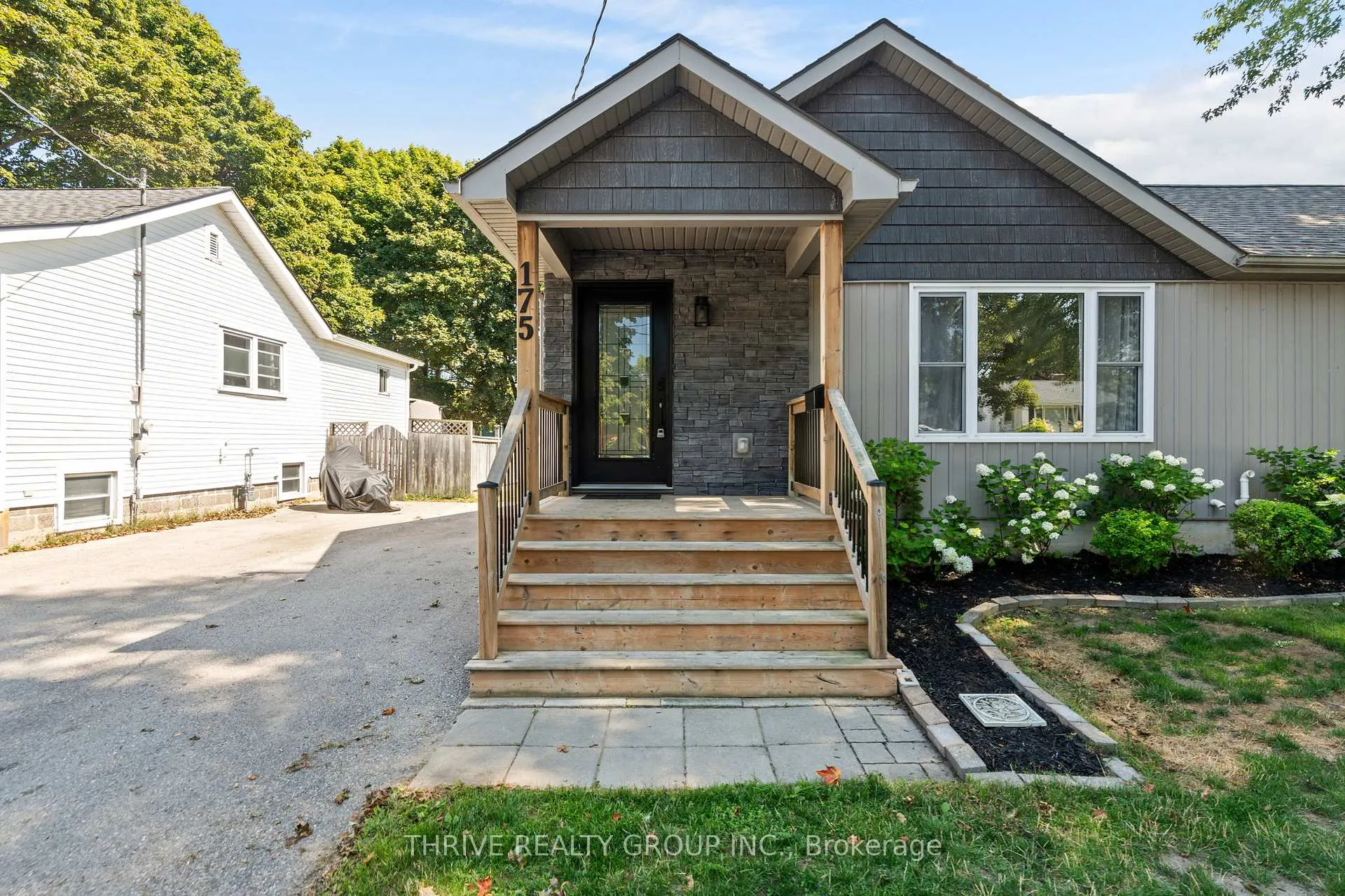 Photo 2 of 175 Warren Street, Goderich, Goderich (Town) — HOMEH