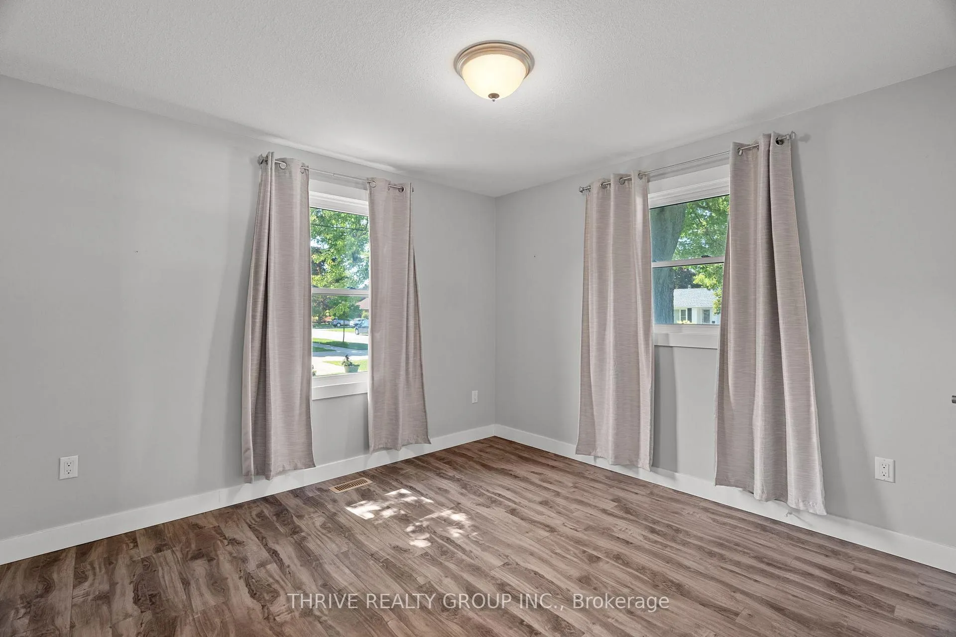 Photo 19 of 175 Warren Street, Goderich, Goderich (Town) — HOMEH