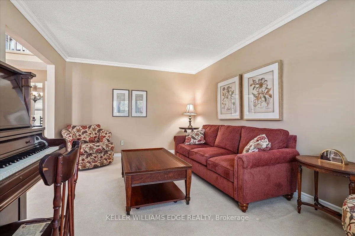 Photo 8 of 3150 Trailwood Drive, Burlington, Headon — HOMEH