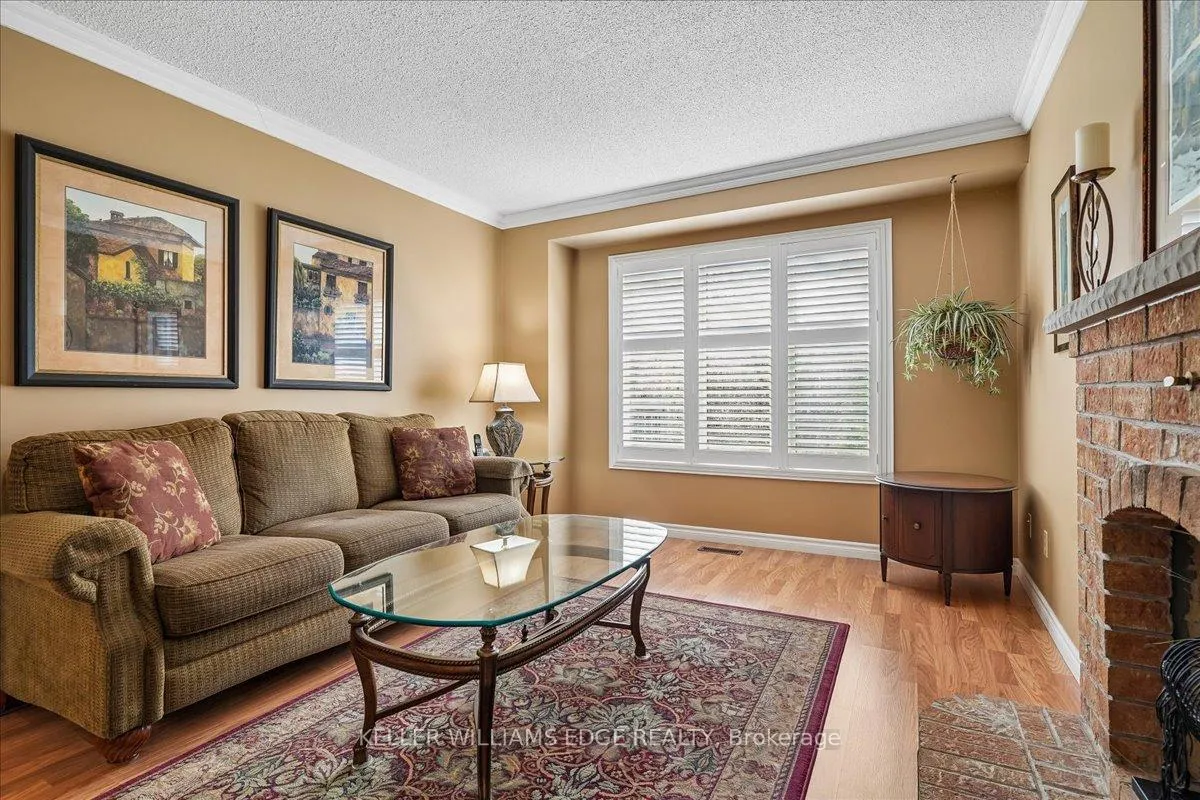 Photo 18 of 3150 Trailwood Drive, Burlington, Headon — HOMEH