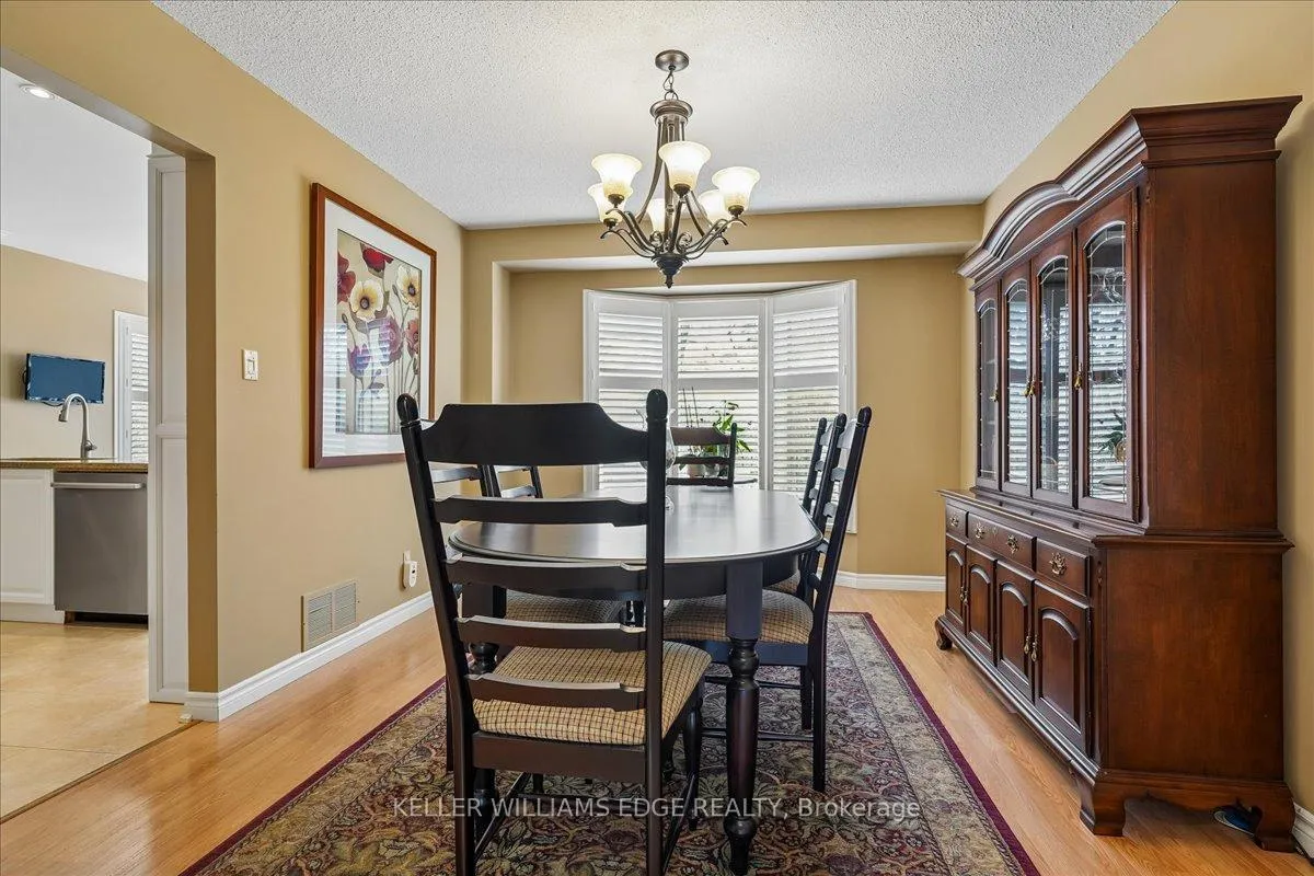 Photo 21 of 3150 Trailwood Drive, Burlington, Headon — HOMEH