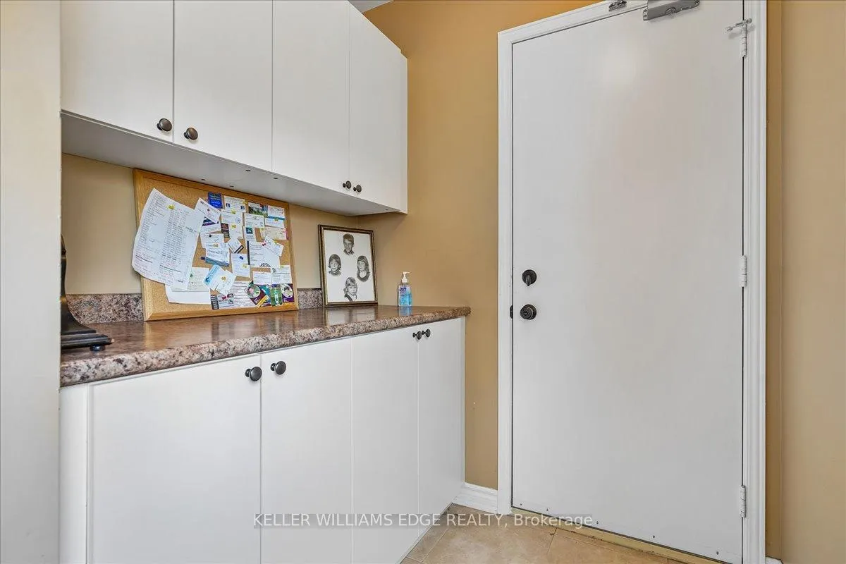 Photo 23 of 3150 Trailwood Drive, Burlington, Headon — HOMEH