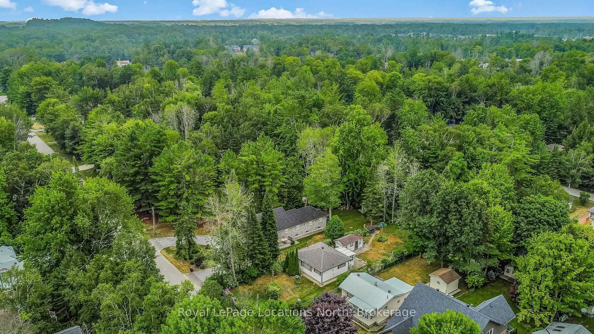 Photo 24 of 58 39th Street N, Wasaga Beach — HOMEH