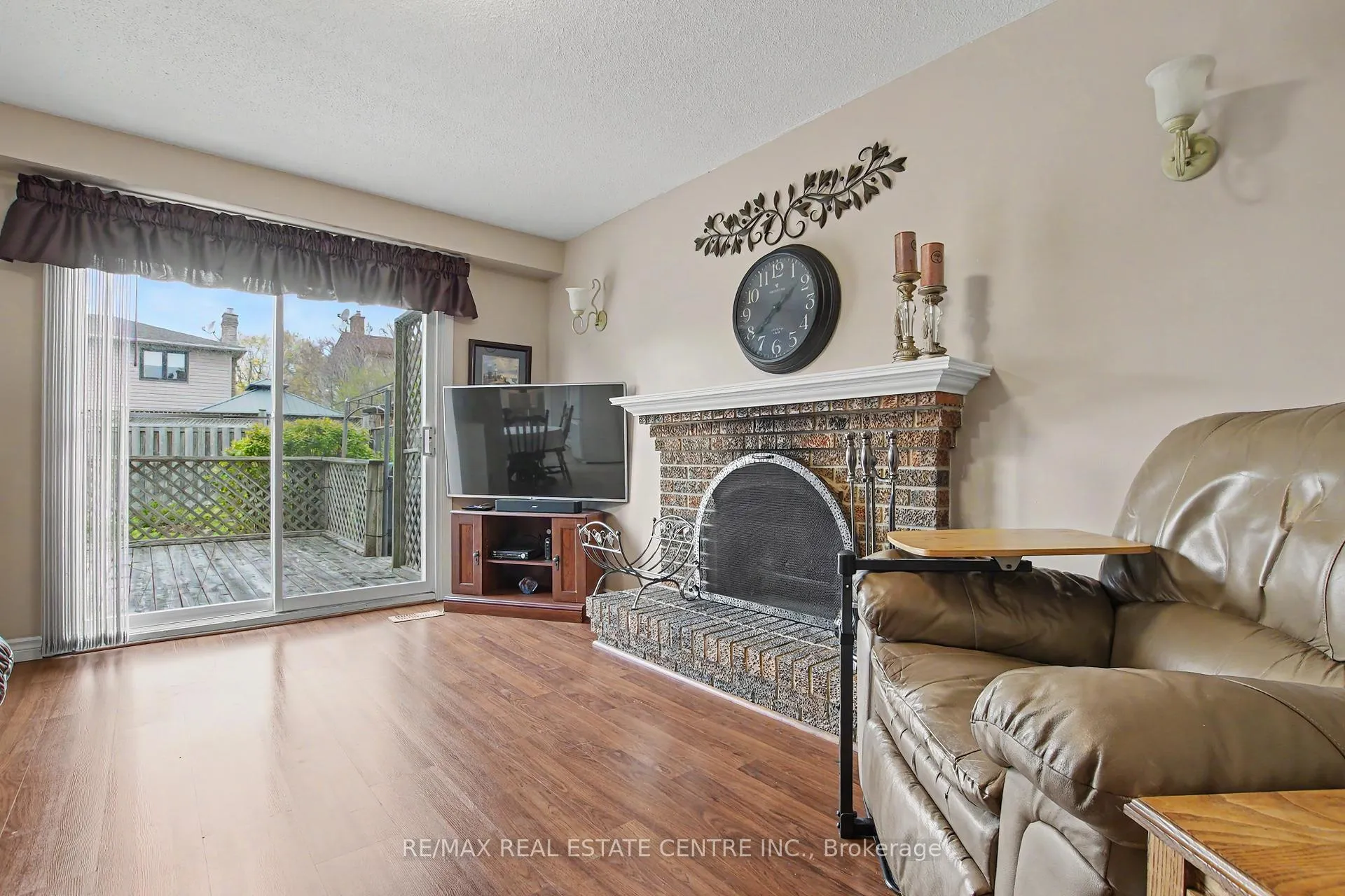 Photo 12 of 917 Maple Avenue, Milton, Dorset Park — HOMEH