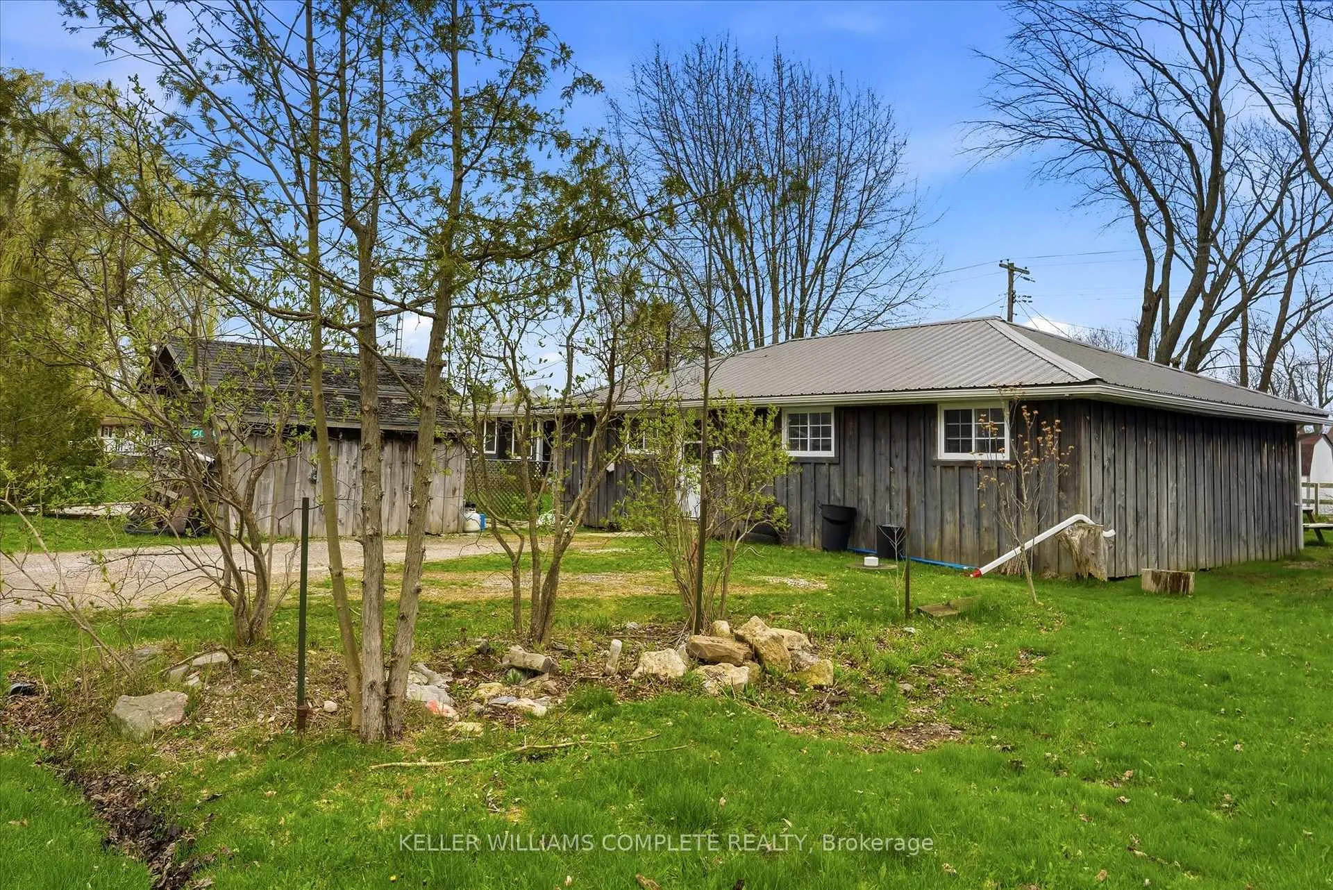 Photo 1 of 2030 First Avenue, Haldimand — HOMEH