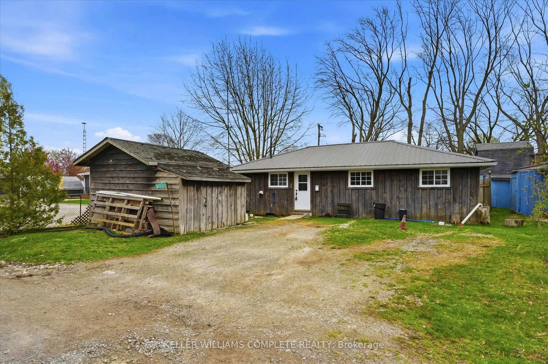 Photo 2 of 2030 First Avenue, Haldimand — HOMEH