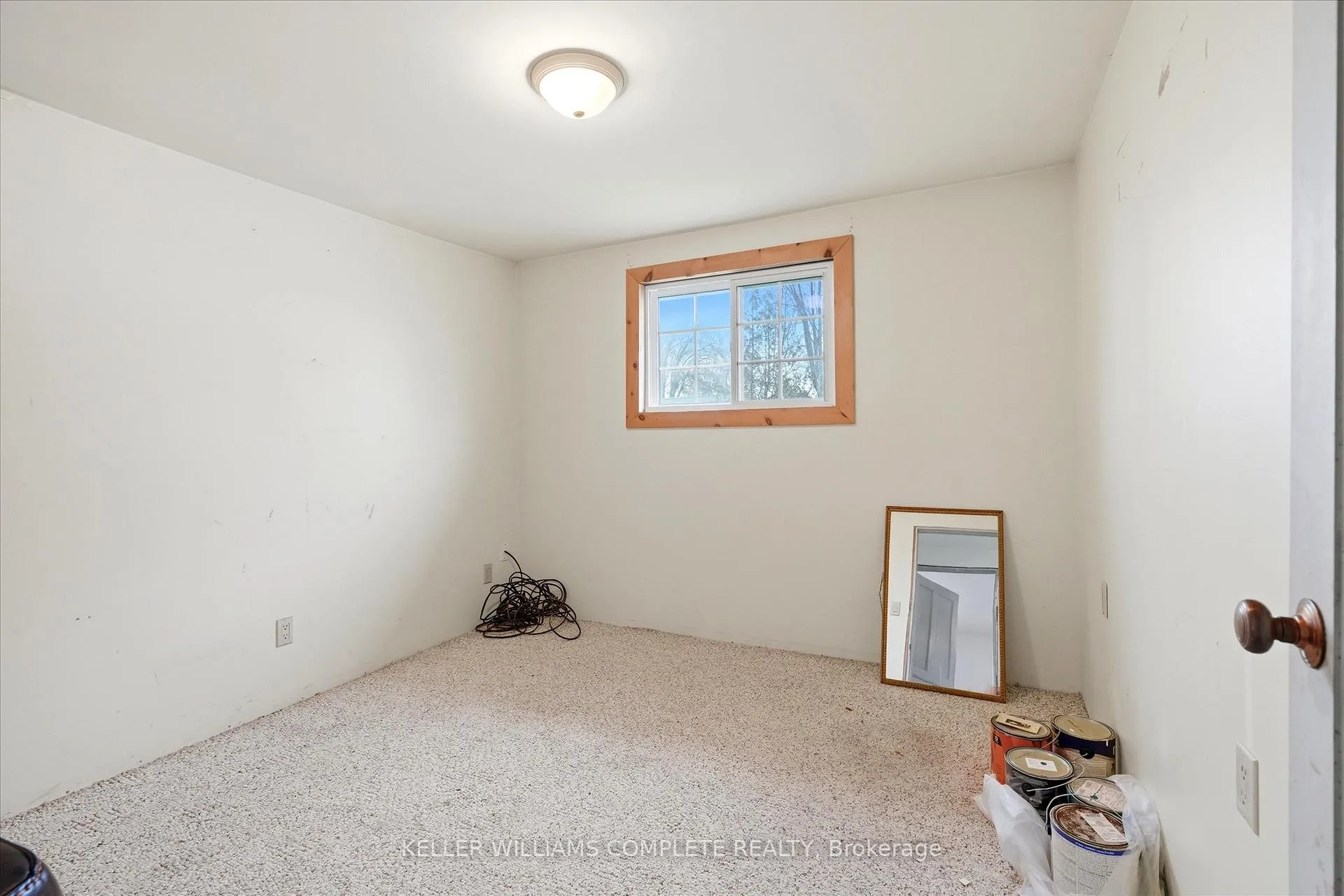 Photo 15 of 2030 First Avenue, Haldimand — HOMEH