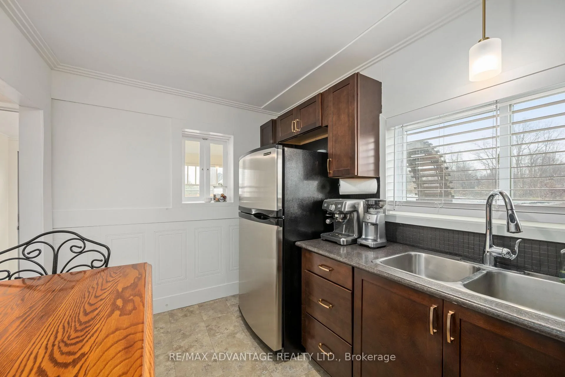 Photo 17 of 68 Cavendish Crescent, London, North N — HOMEH
